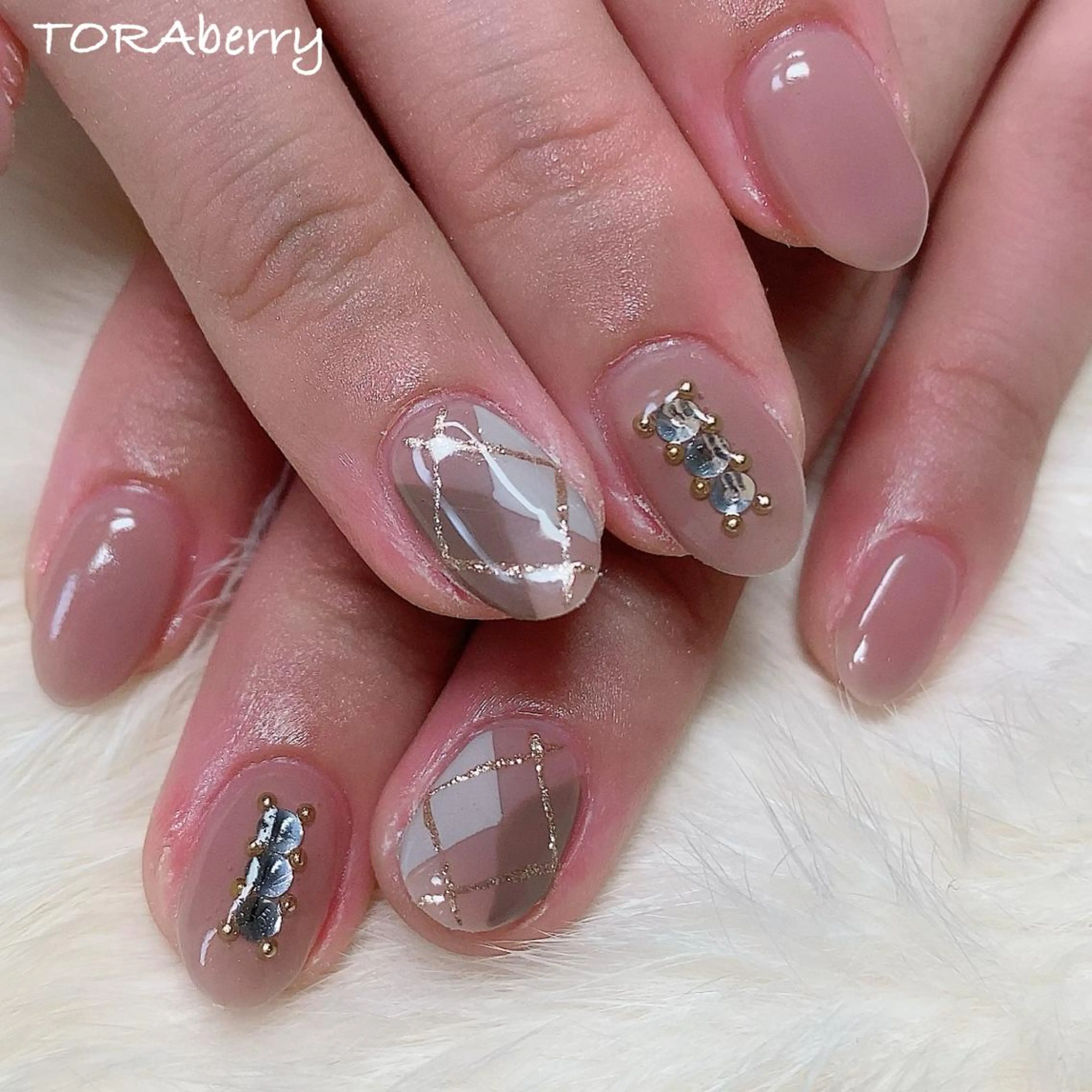 ネイル ハンドネイル ネイリスト なつみのネイルデザイン