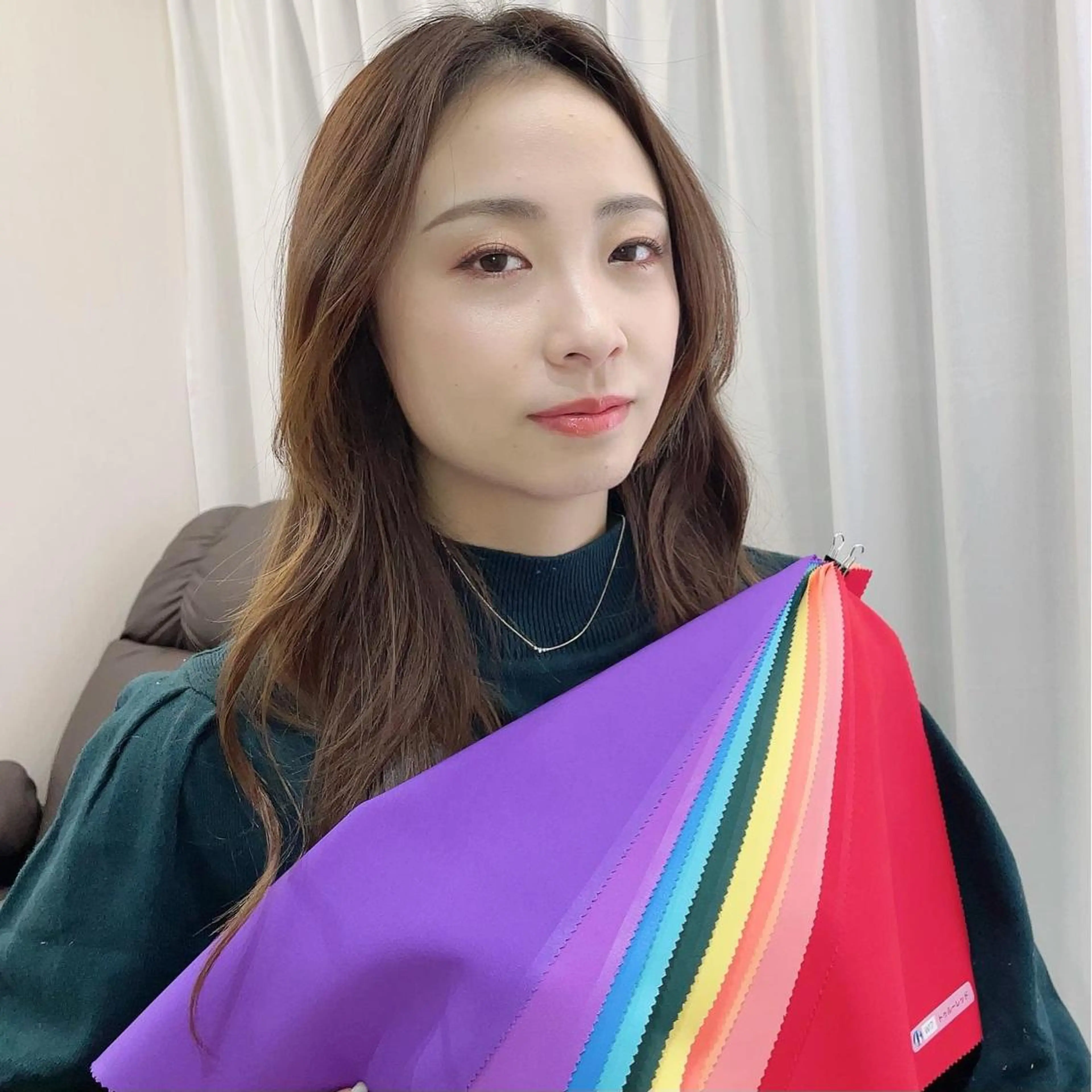 パーソナルカラー診断+似合わせフルメイク【診断結果データ付き】の写真