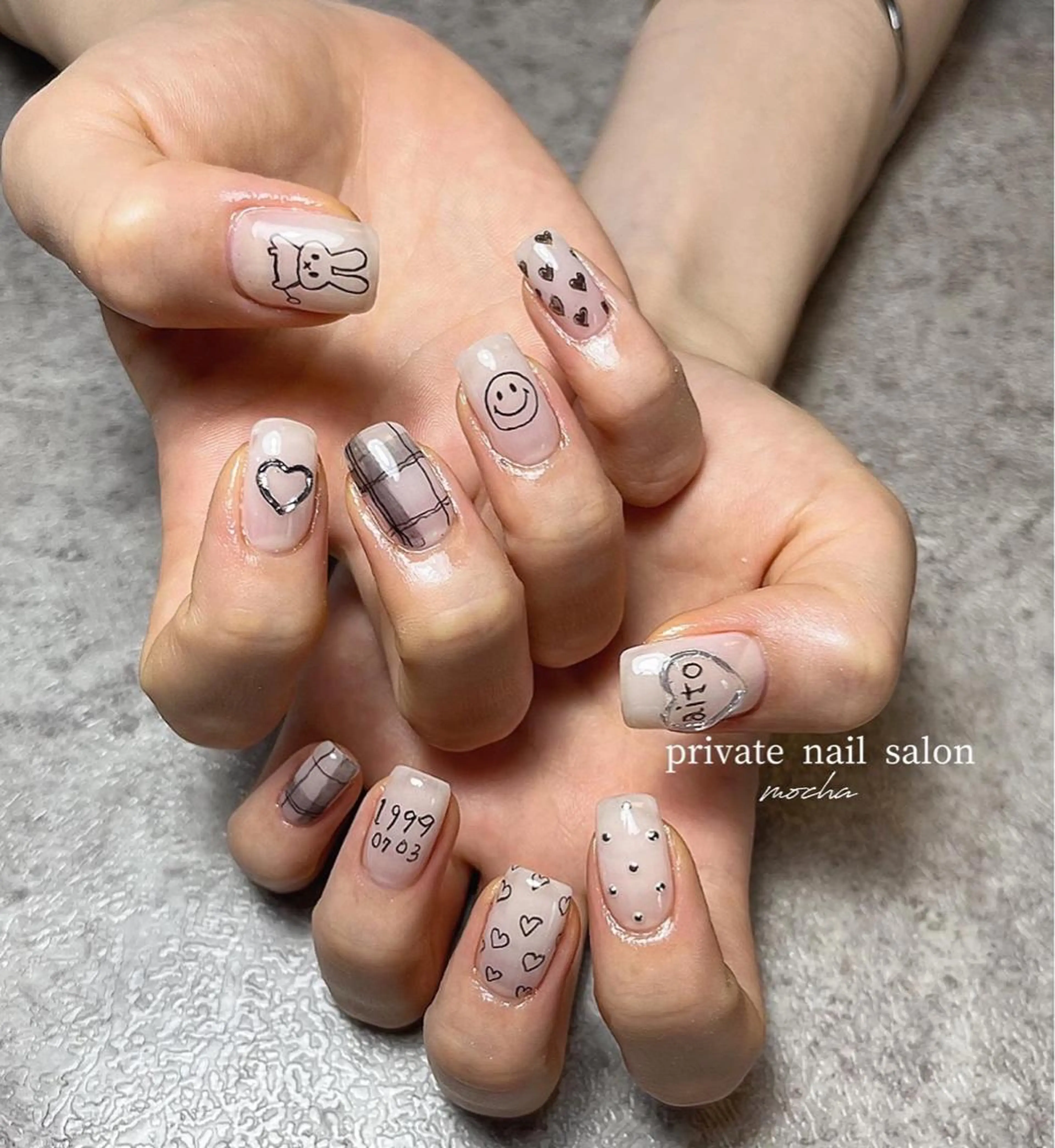 ネイル カジュアル チークネイル フレンチネイル ジェルネイル マグネットネイル ハンドネイル mocha nailのネイルデザイン