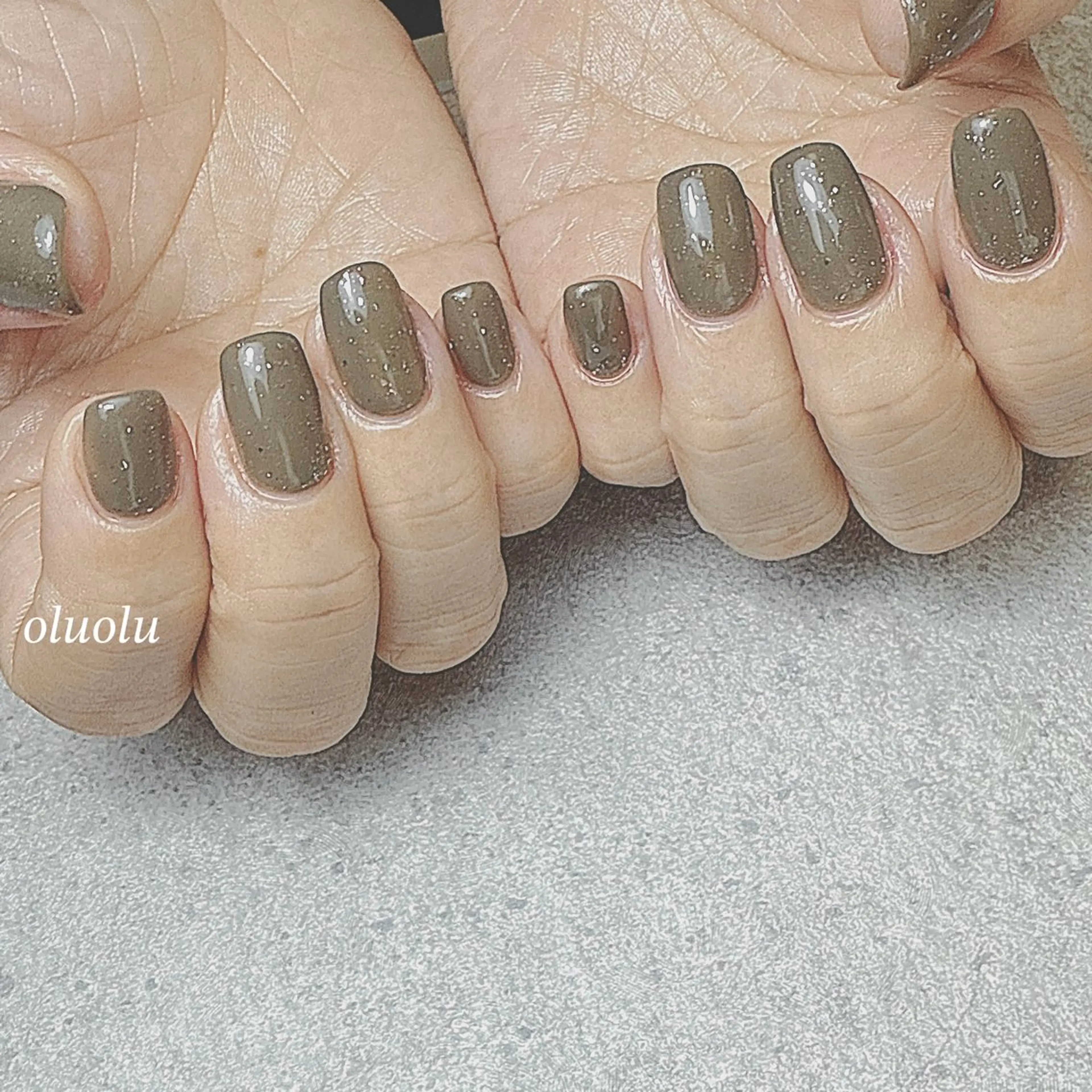 ネイル アートネイル フラッシュネイル フットネイル ワンカラーネイル シンプルネイル 大村 紬華のネイルデザイン