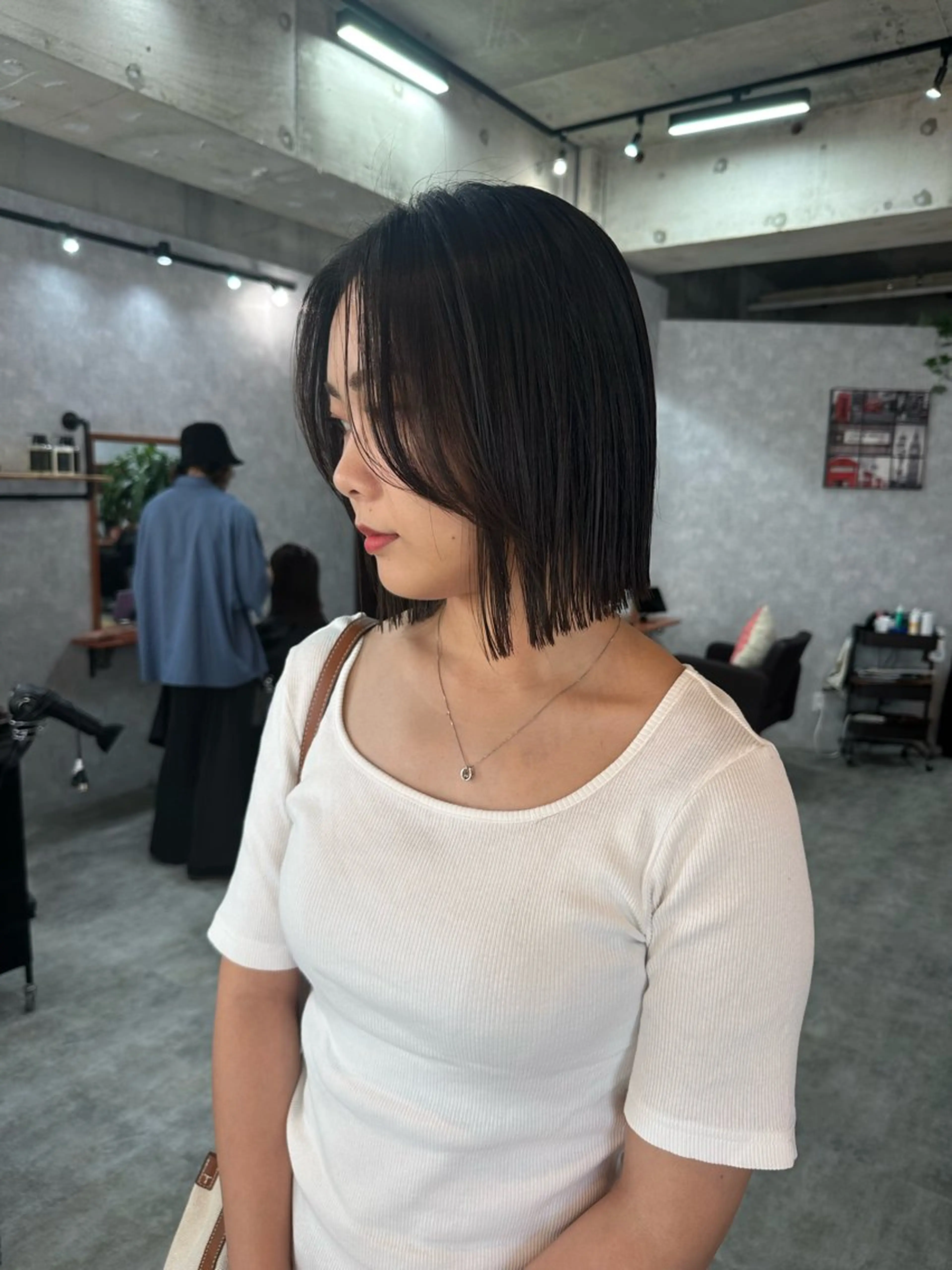 ショート 切りっぱなしボブ ショートボブ ハンサムショート 丸みショート ボブ カット 縮毛矯正 トリートメント C’LD hair  produce /シールドヘア所属・モテ髪/ボブ/ショー ト/アダチフウトのヘアスタイル