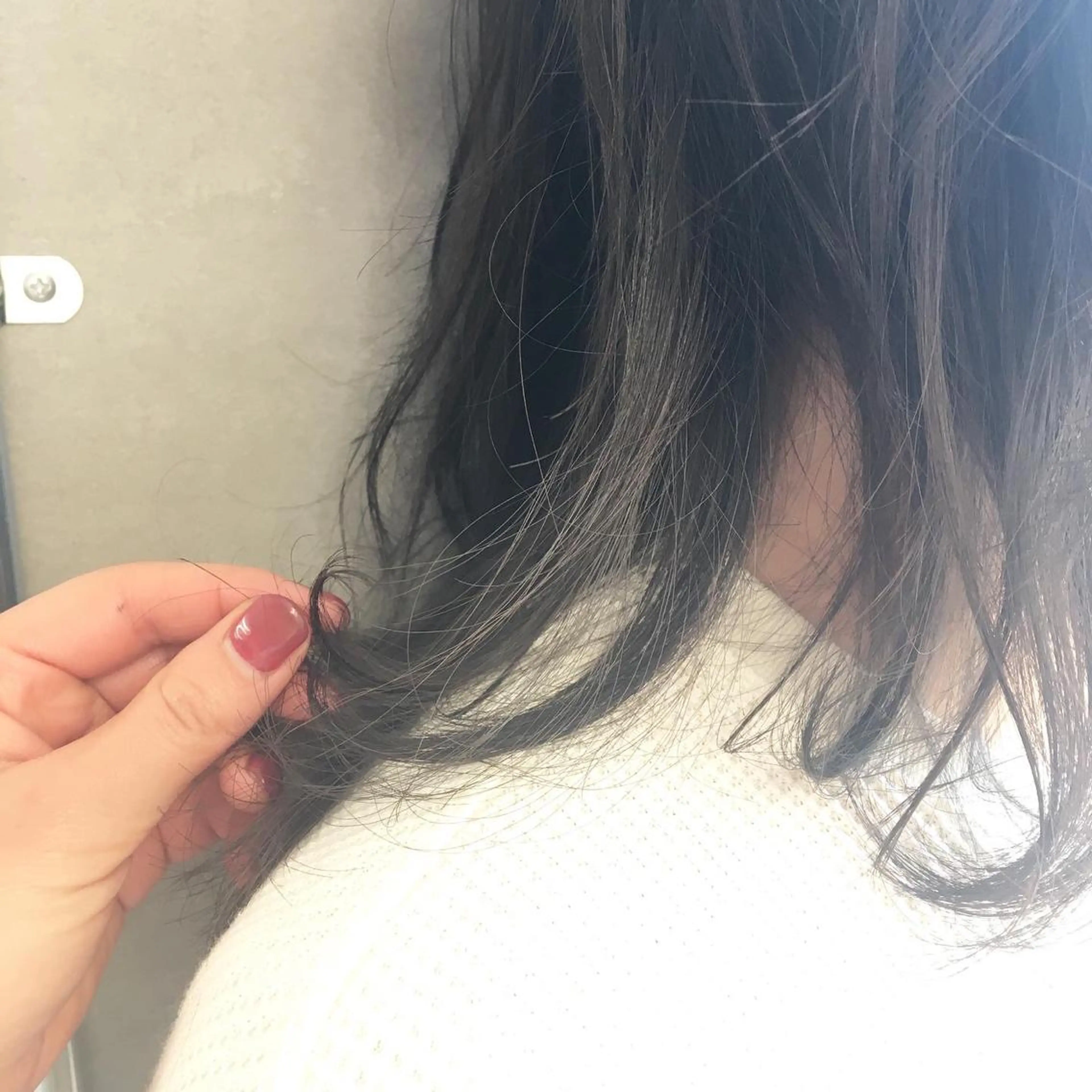 カラー イラブ ちかのヘアスタイル