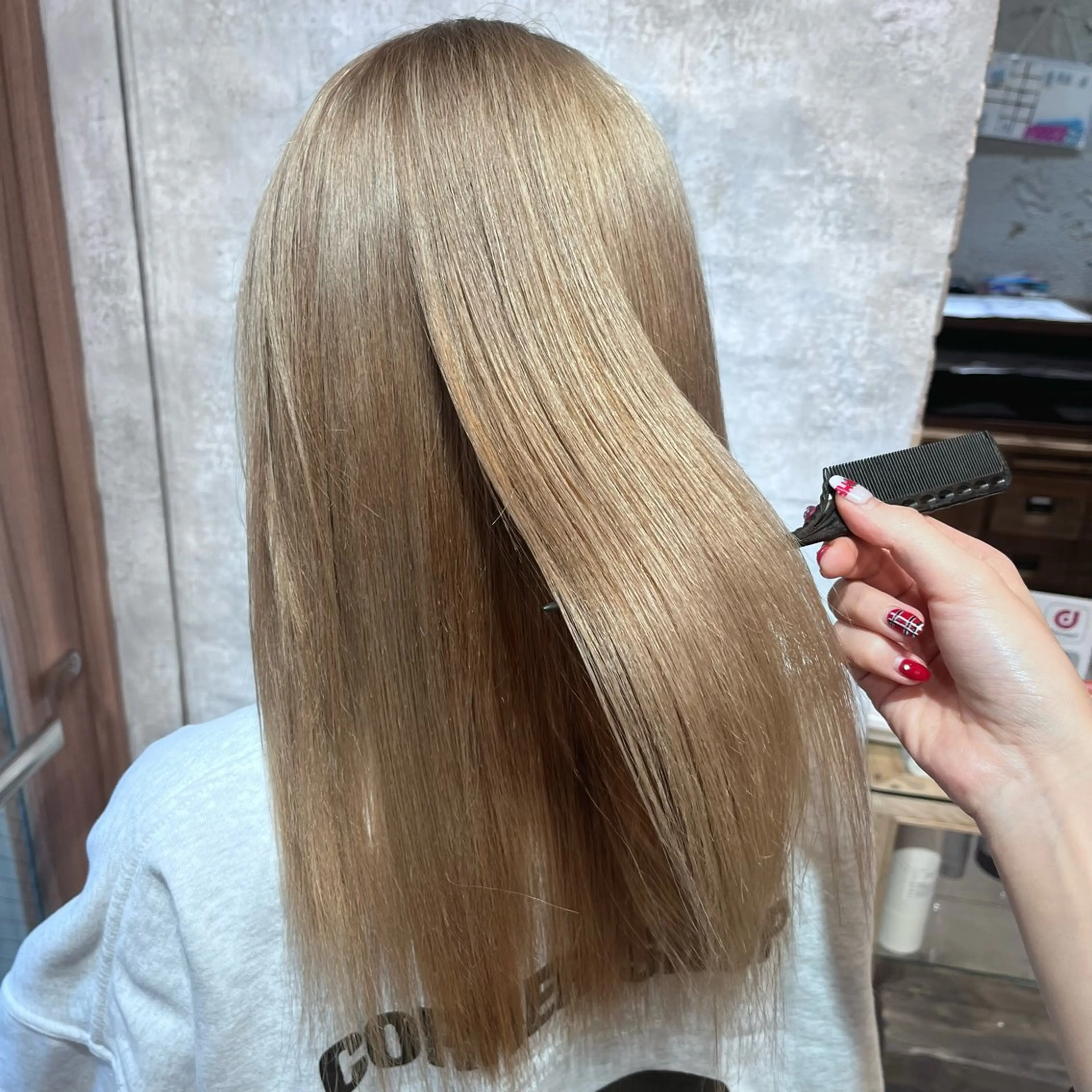 ロング カラー ヘアカラー 🩶レイナ🩶 color/nailのヘアスタイル