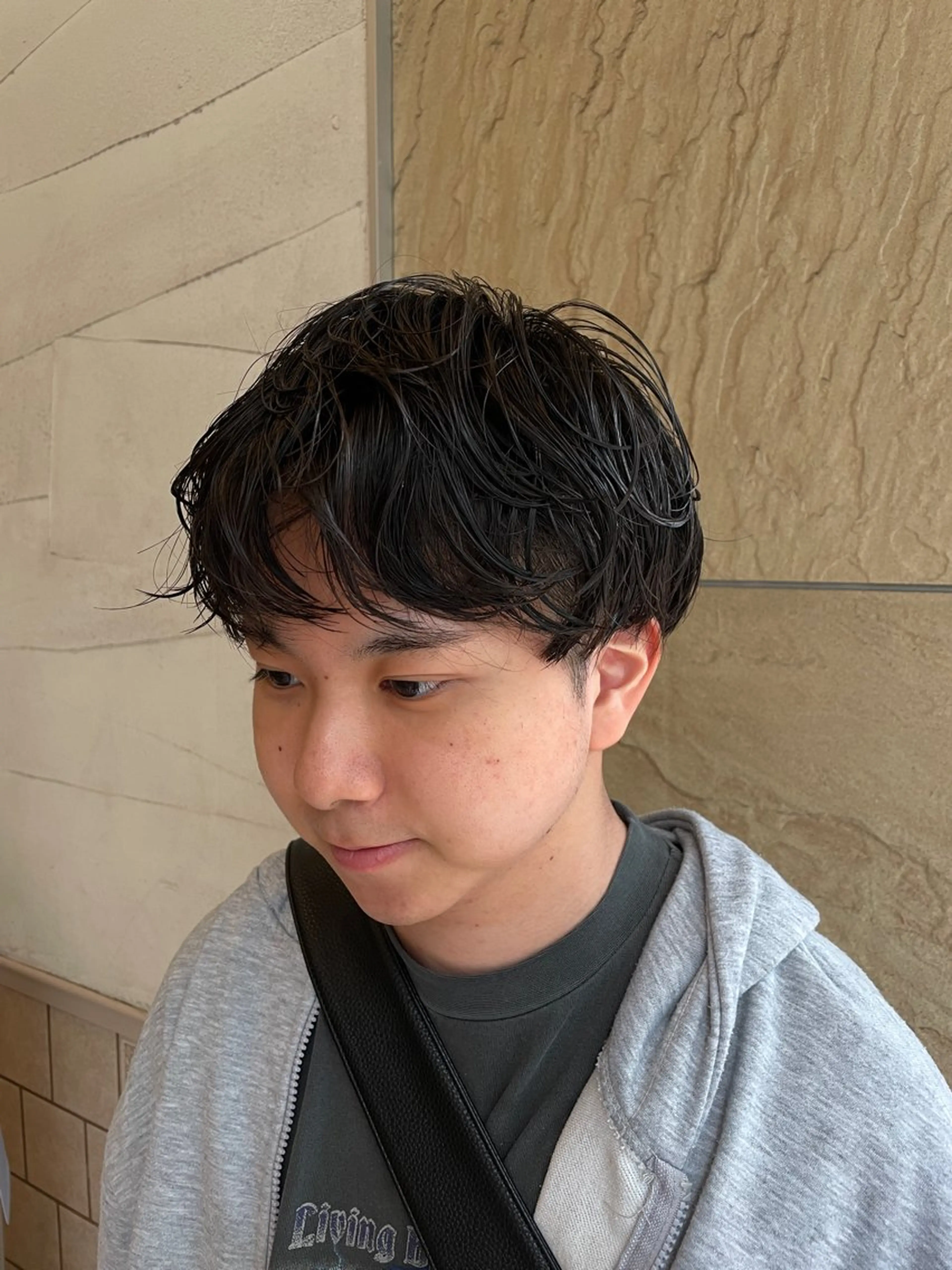 パーマ メンズ レイヤー/透けカラー アレンジ/篠崎渚彩のヘアスタイル