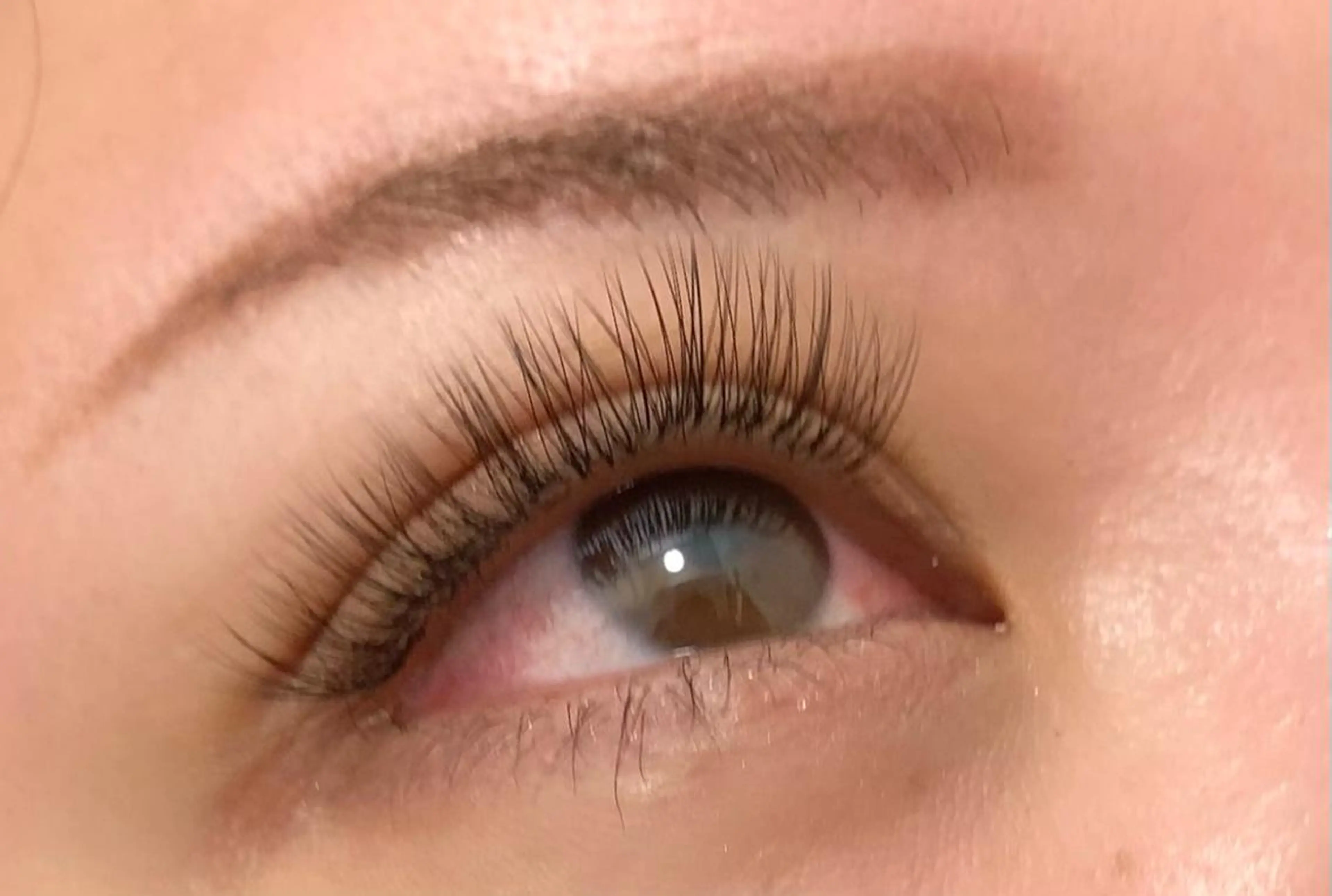 ご新規様特別価格✴︎ボリュームラッシュ《3D.4D  MIX》 両目80束（280本）の写真