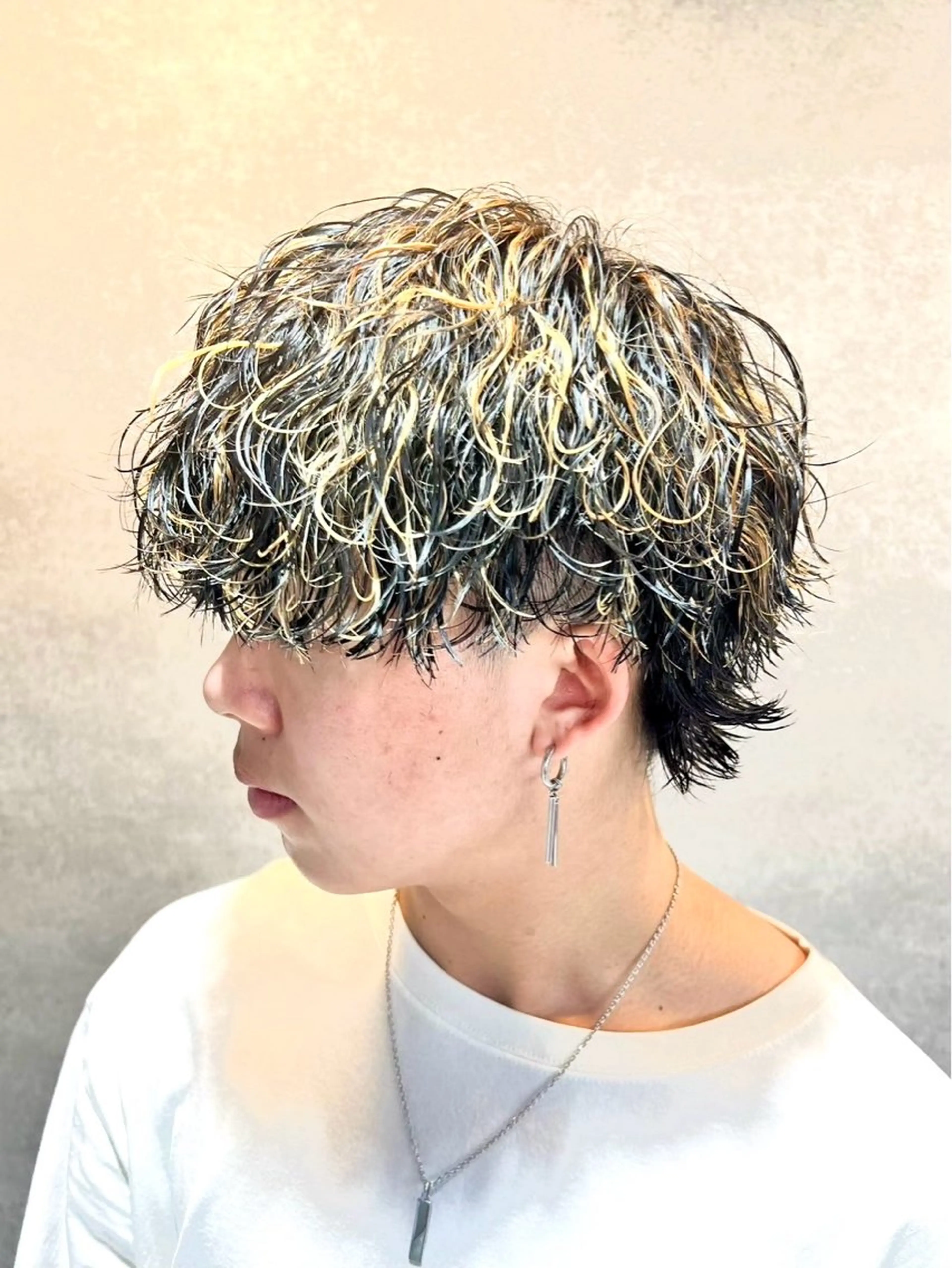 カラー メンズ 💈フェザーパーマ 須賀俊介💈のヘアスタイル