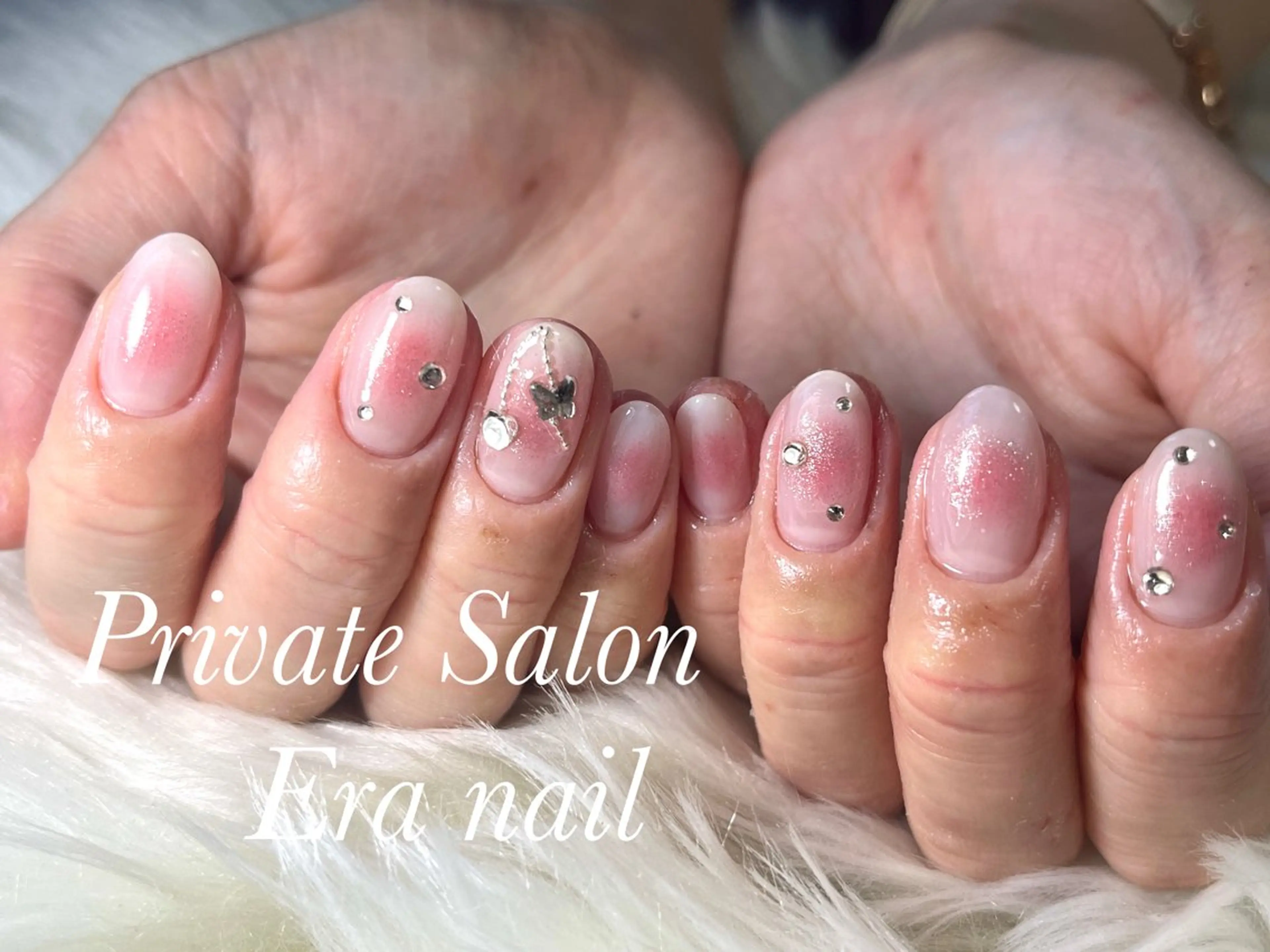 ネイル チークネイル Era nailのネイルデザイン