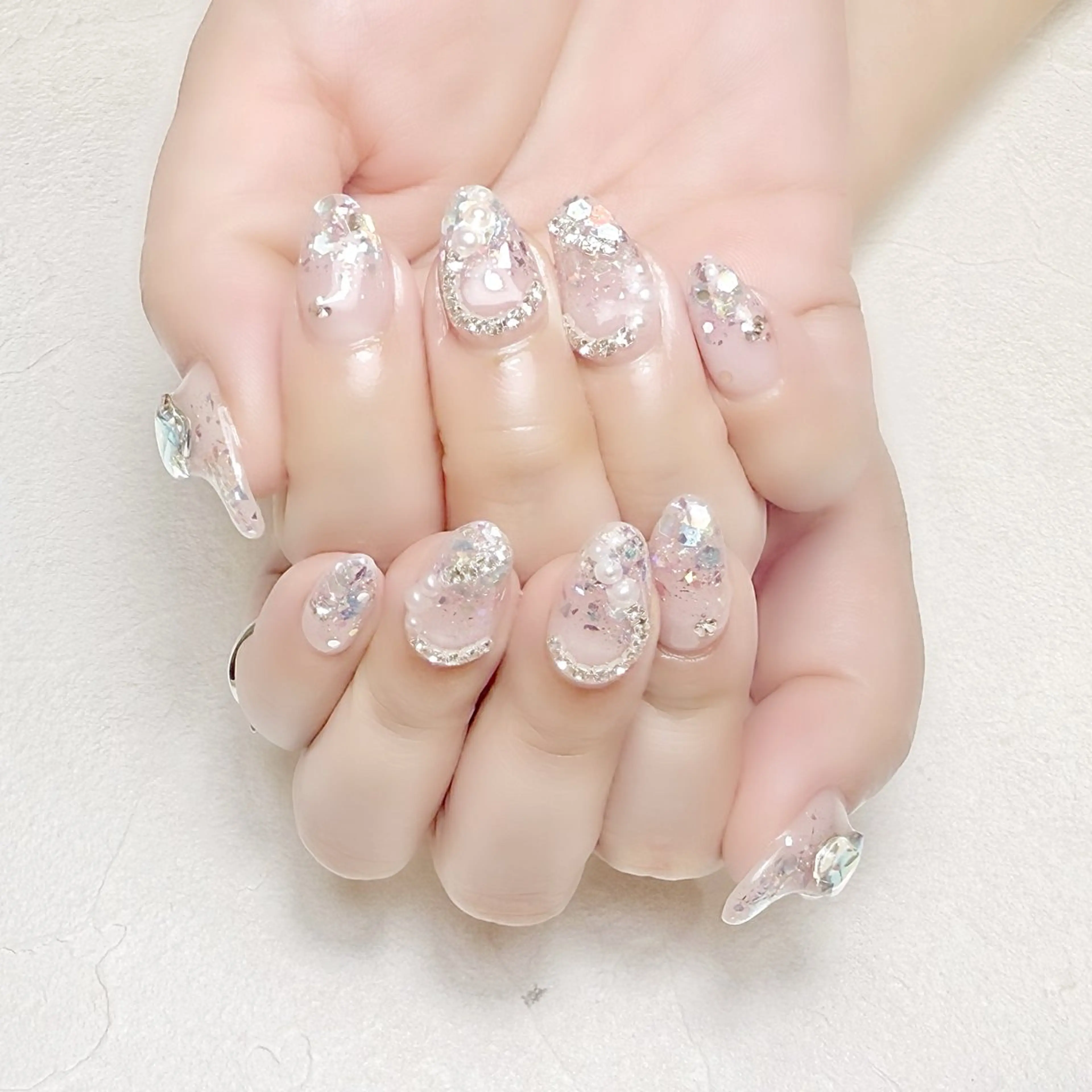 ネイル アートネイル グラデーション ストーンネイル 夏ネイル rouse nail RISATOのネイルデザイン