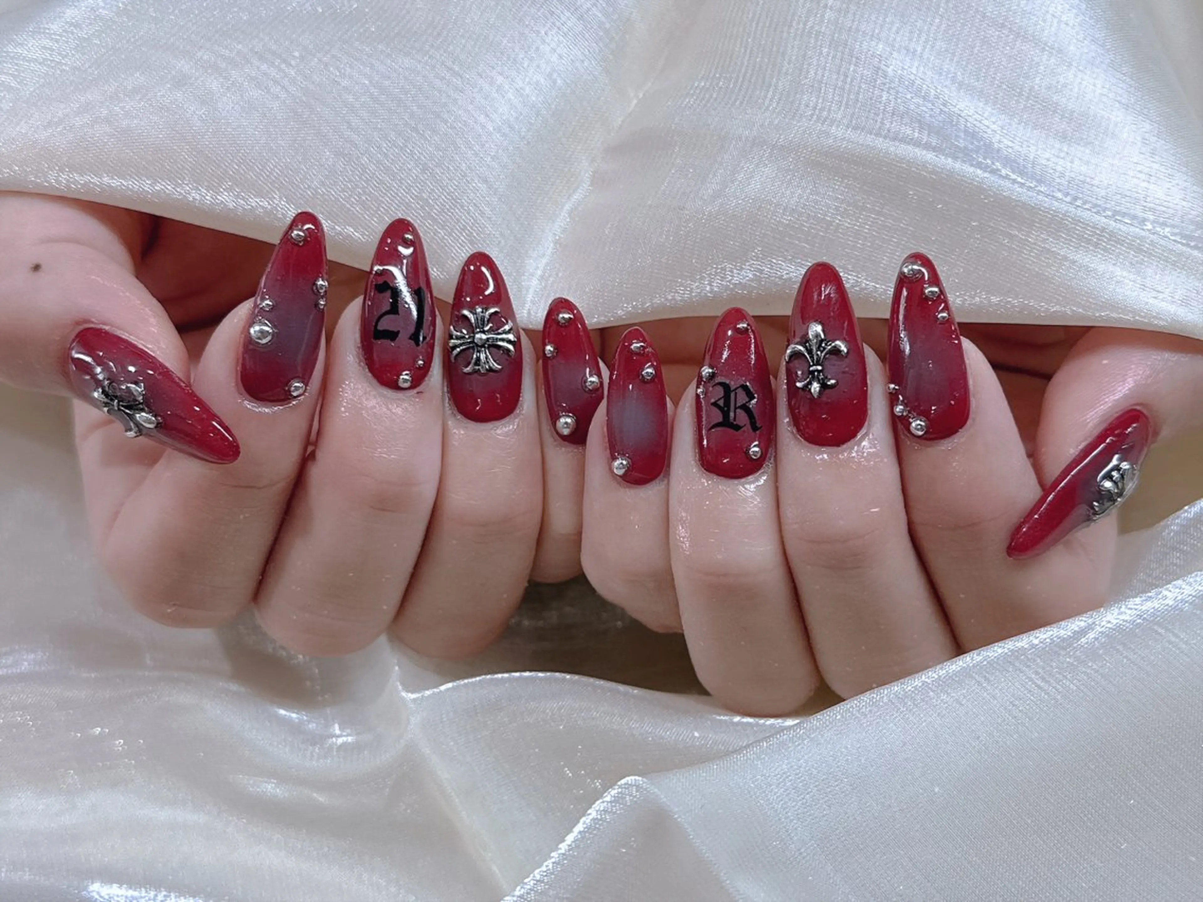 ネイル ハンドネイル エムズ エムズのマツエク・マツパデザイン