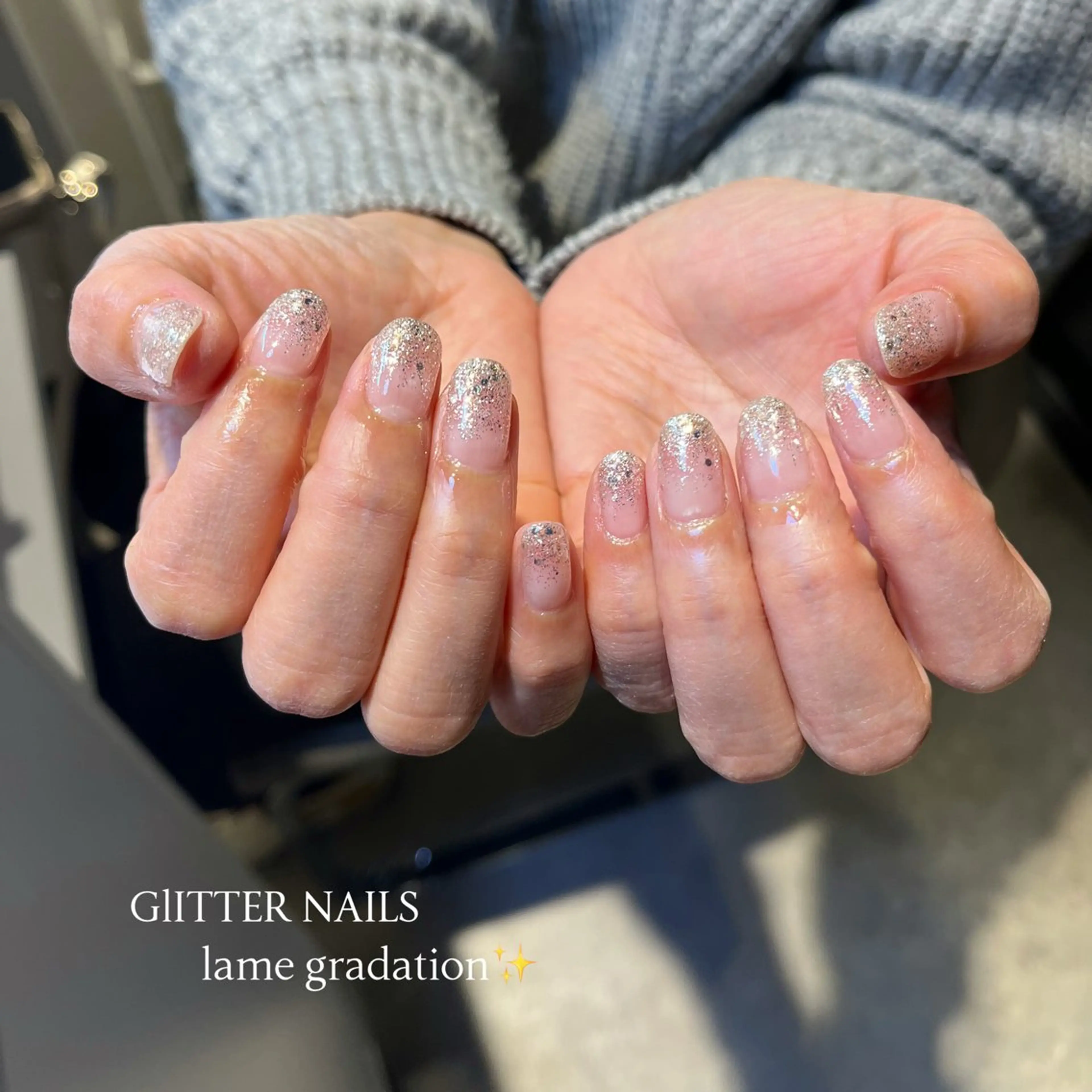 【hand】ワンカラー・グラデーション　　　　　(オフなし)の写真