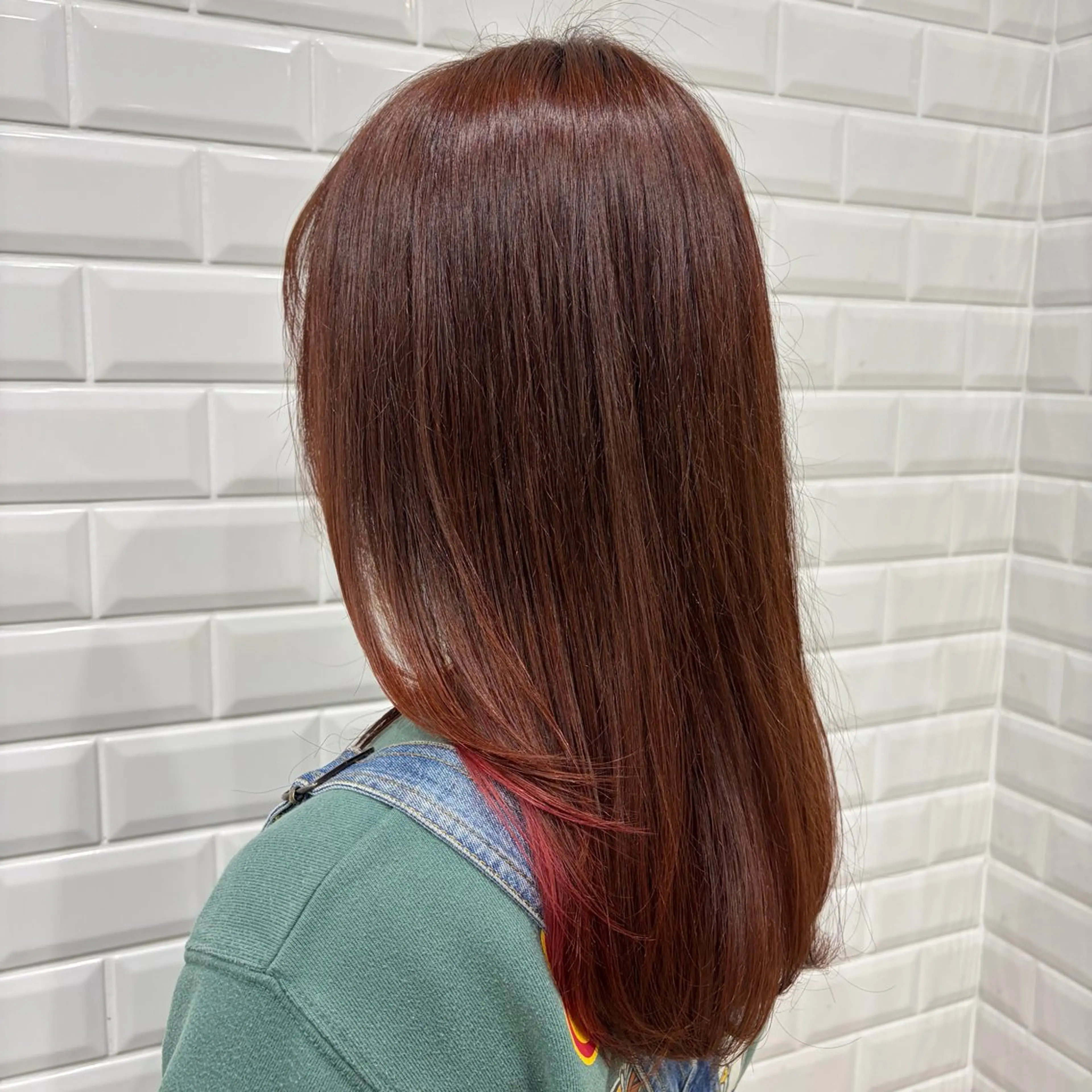 ロング カラー ブラウンカラー APPiiS所属・オノデラ ハヅキのヘアスタイル