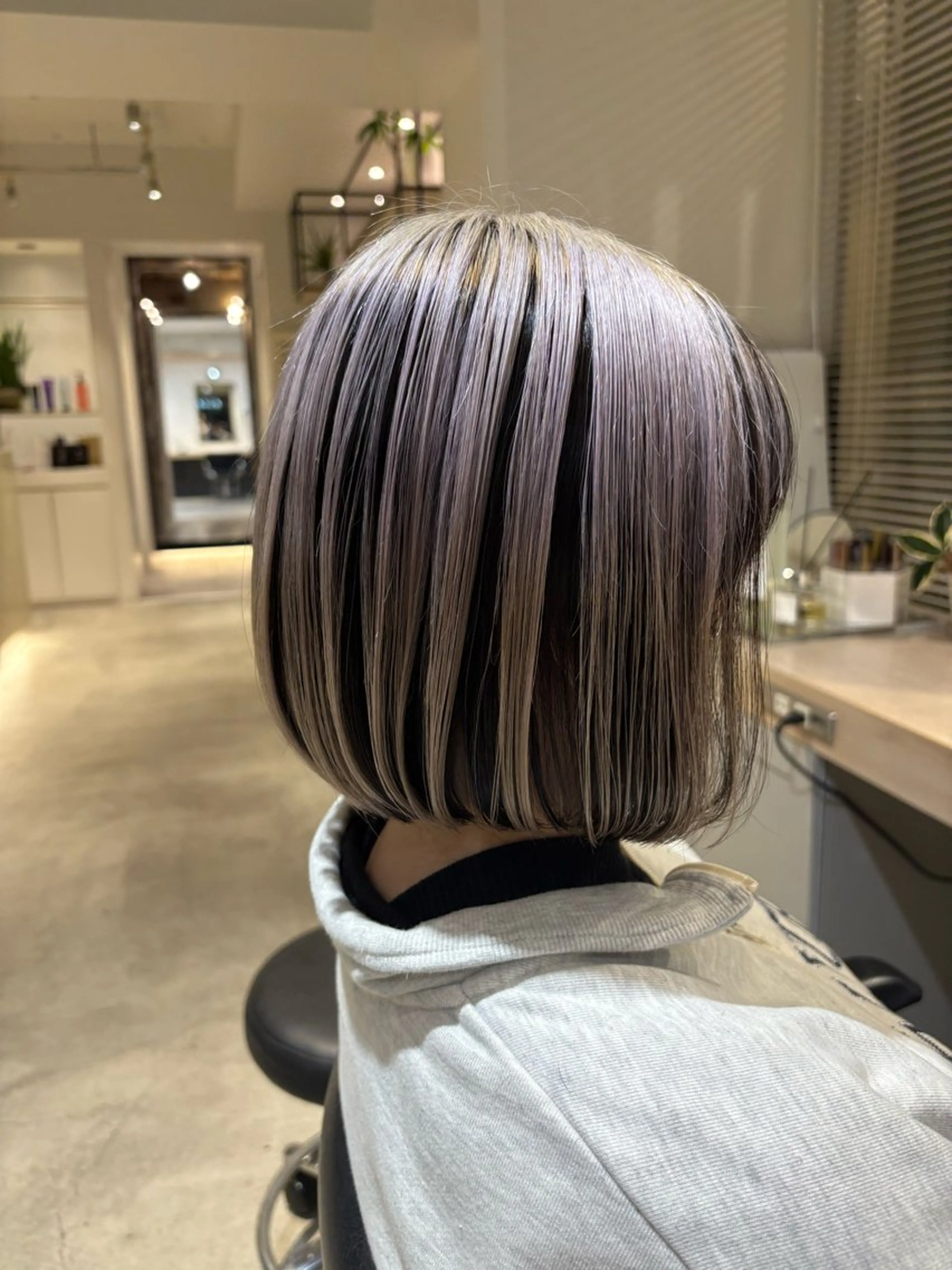 ミディアム カット 似合わせカット 奥村陽花のヘアスタイル