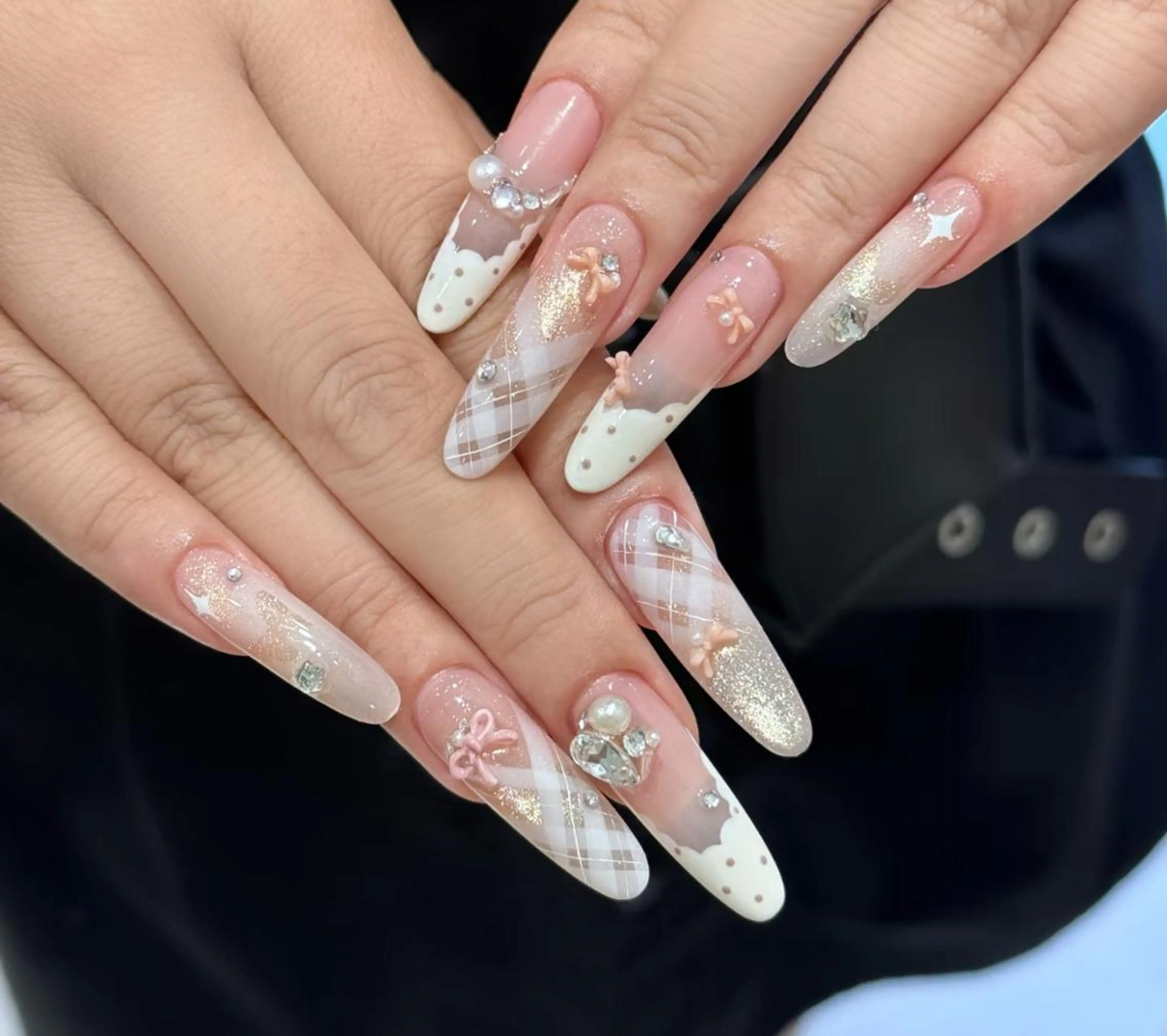 ネイル ハンドネイル エリ🫧 nail池袋東口のネイルデザイン