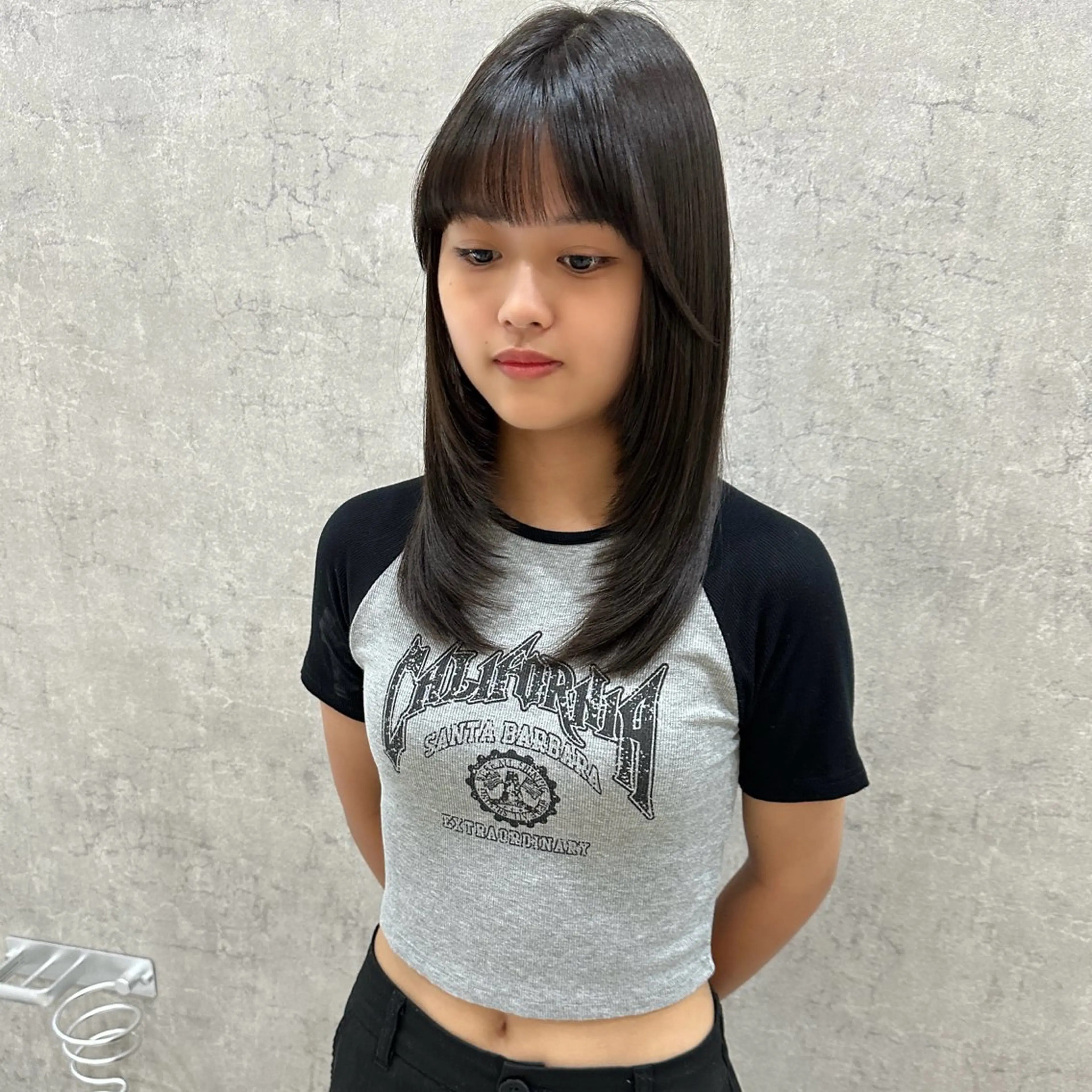 セミロング レイヤーカット 縮毛矯正 はちすか るかのヘアスタイル