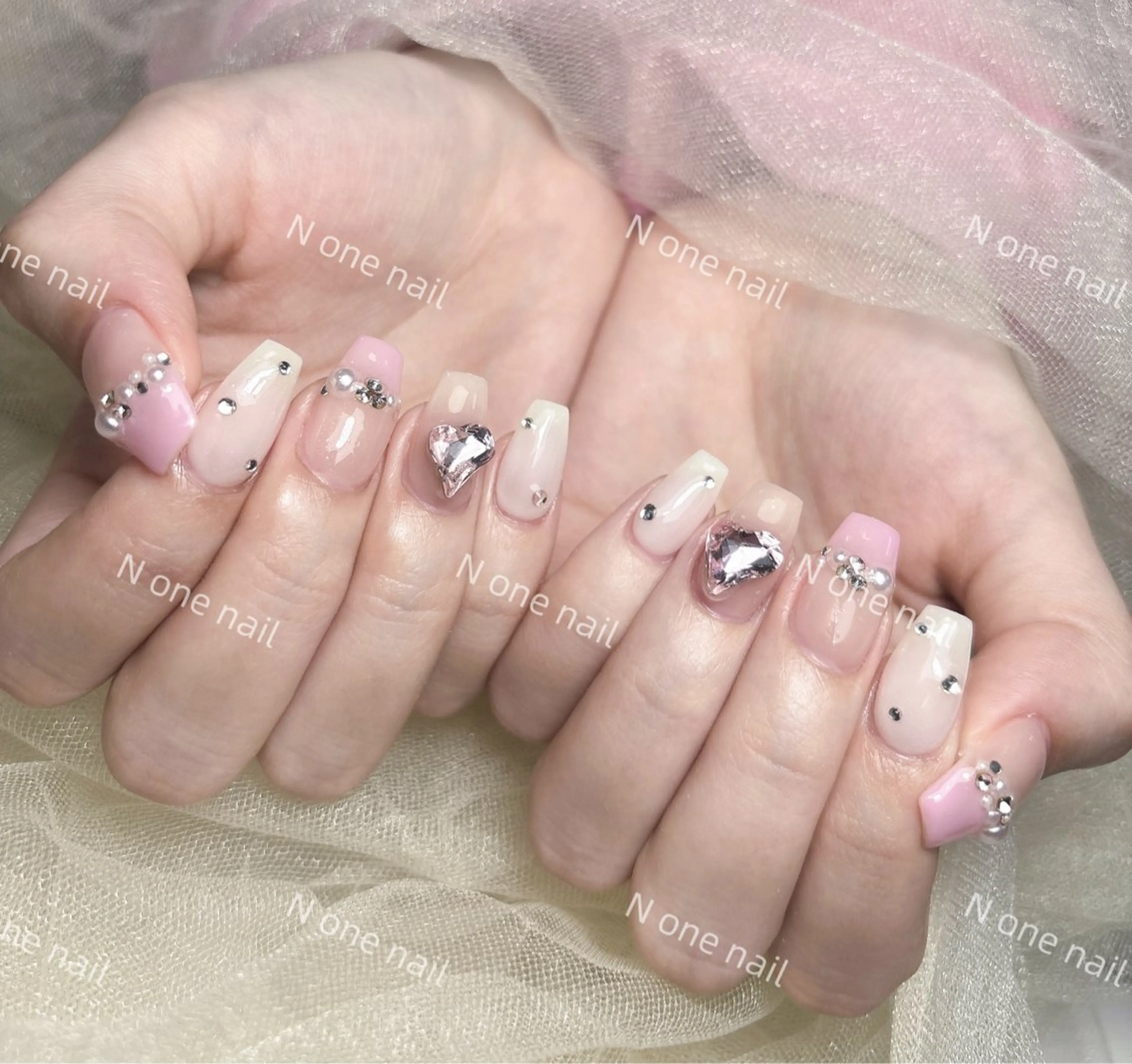 ネイル N.one mei🎀のネイルデザイン