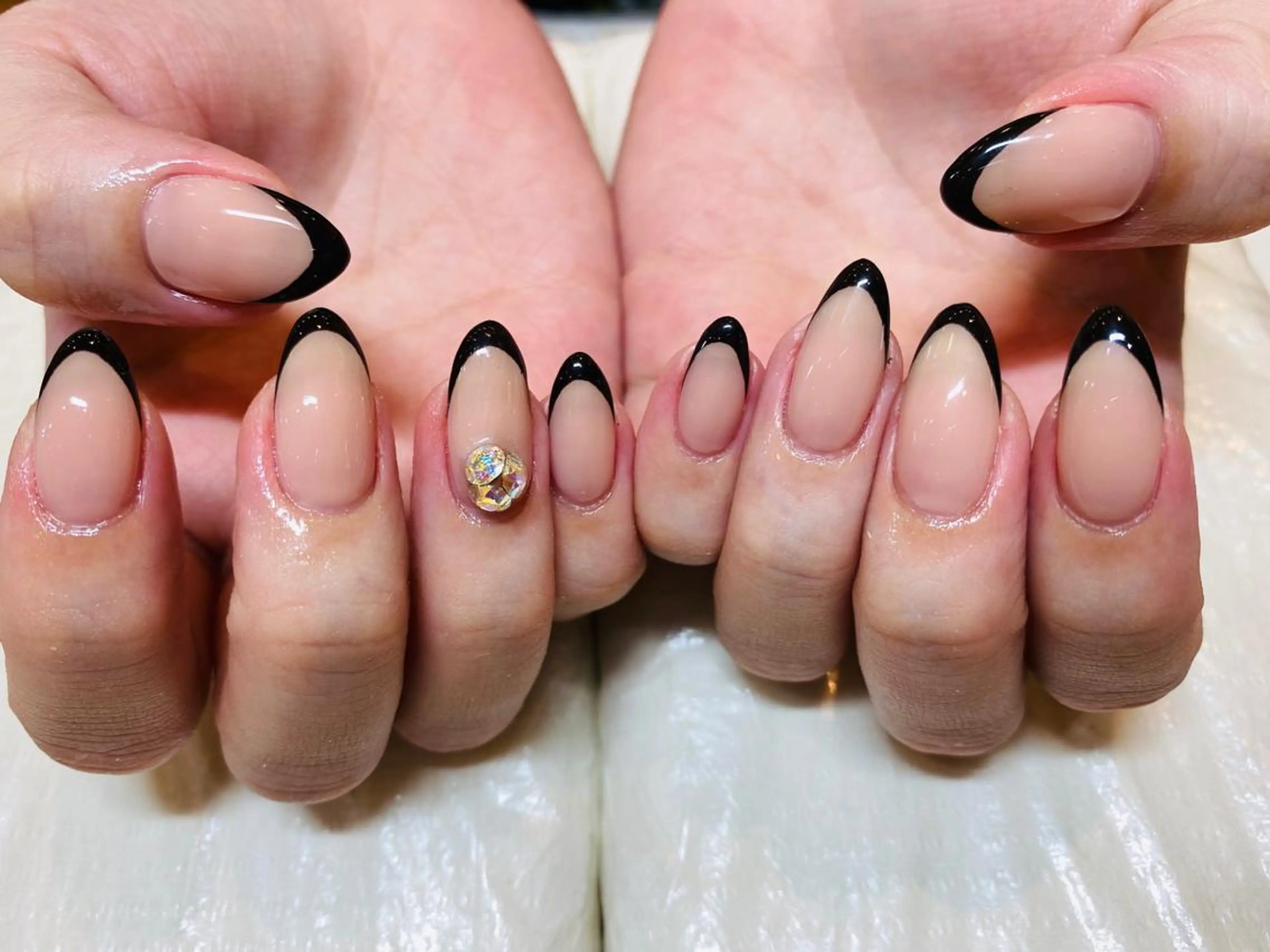 ネイル フレンチネイル ワンカラーネイル Angelica 小関のネイルデザイン