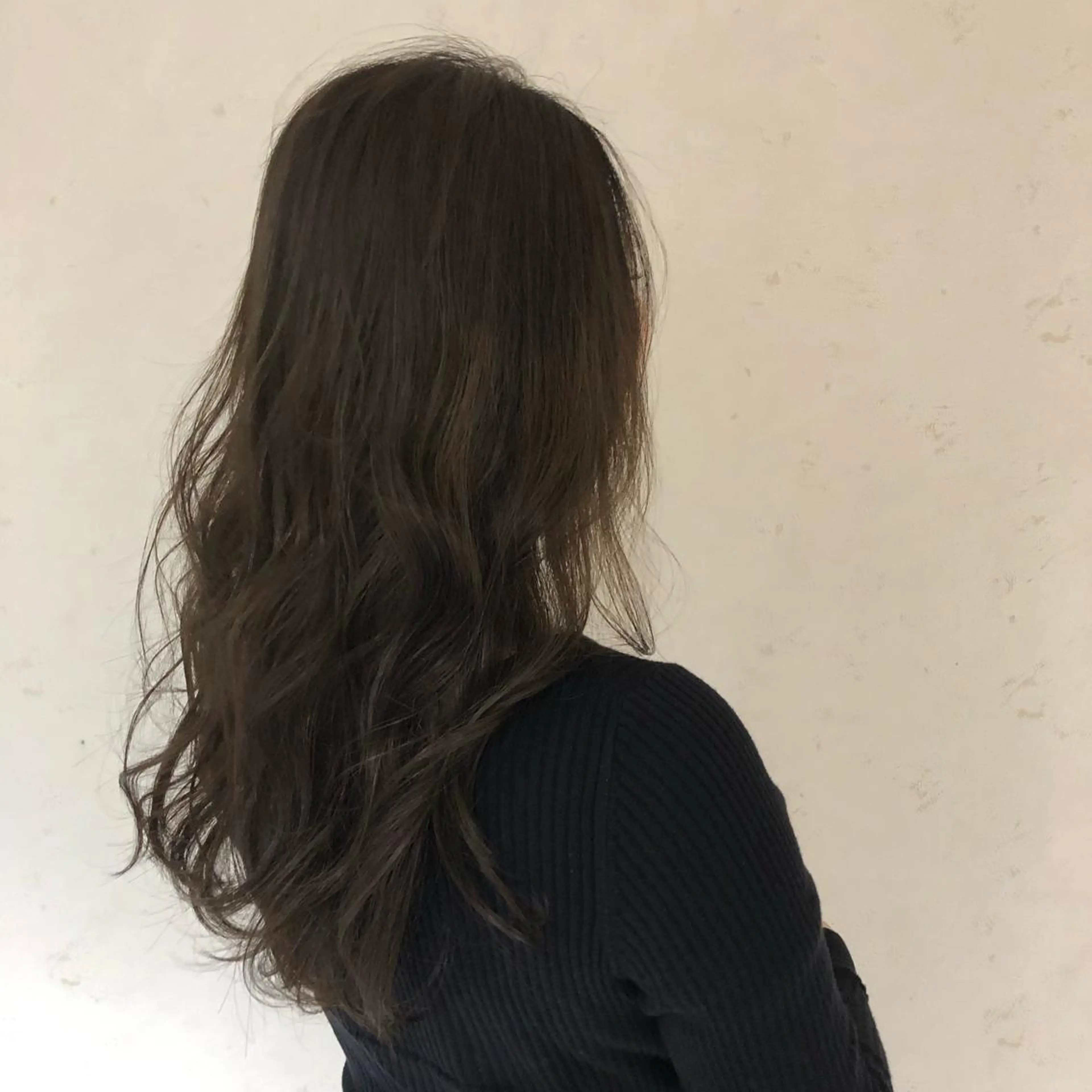 ロング カラー 小島嵩人 縮毛矯正 髪質改善のヘアスタイル