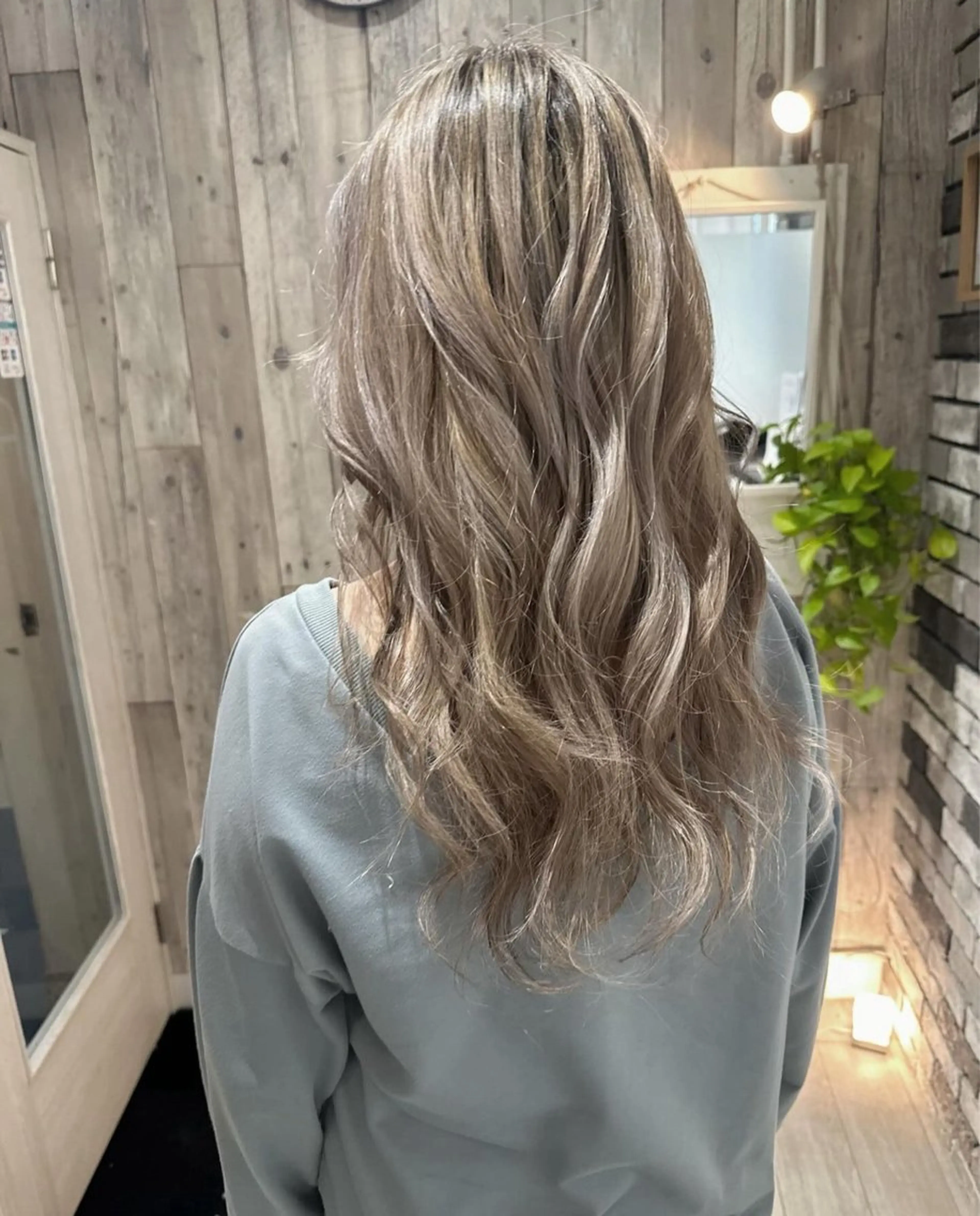 ロング カラー バレイヤージュ レイヤーカット ヘアカラー 銀座透け感大人カラー 🌴フルカワのヘアスタイル