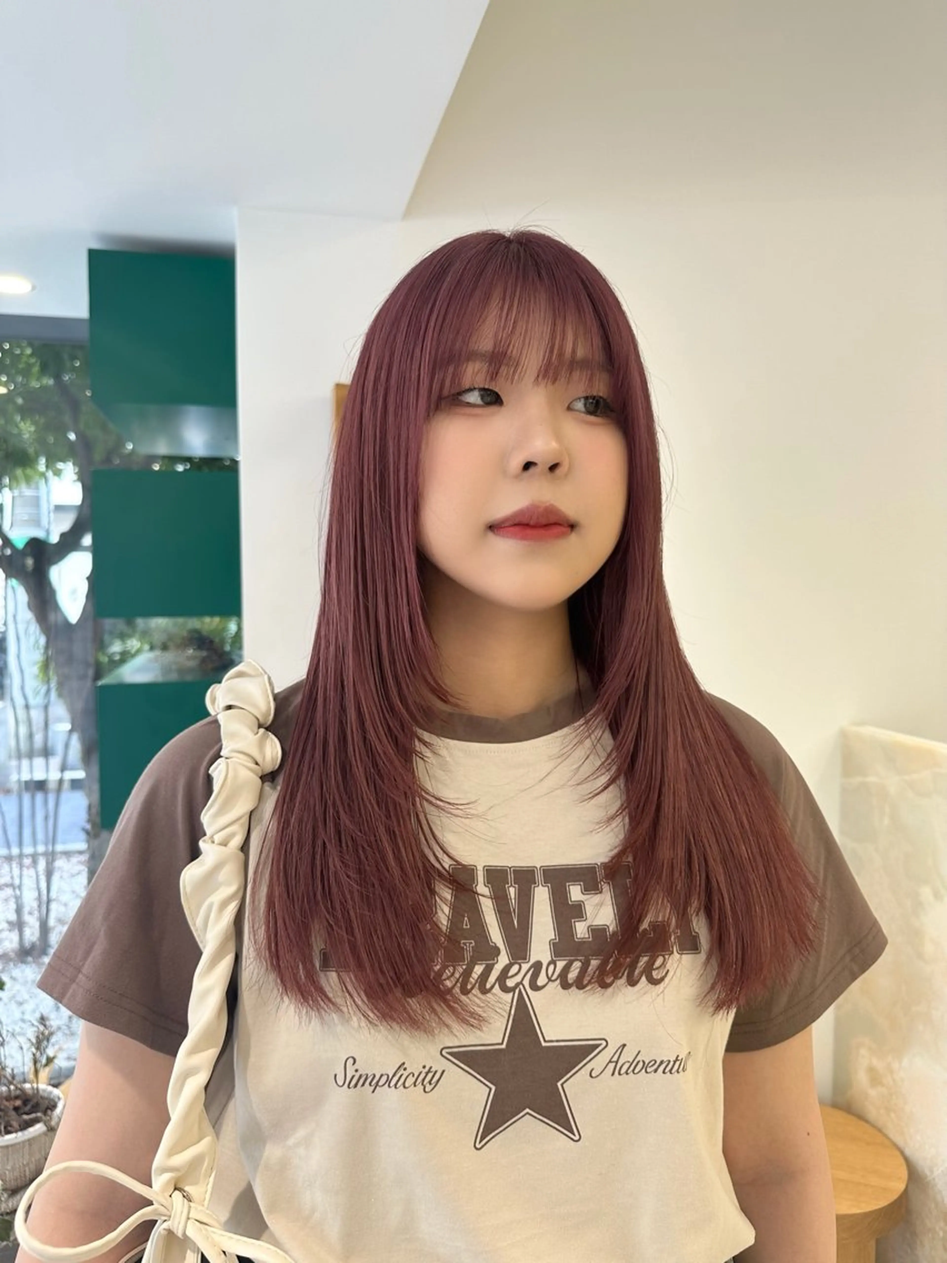 セミロング カラー ラベンダーカラー ピンクカラー ピンクラベンダー レイヤーカット ヘアカラー トリートメント ハイトーン/透け感 カラー🎀真香のヘアスタイル