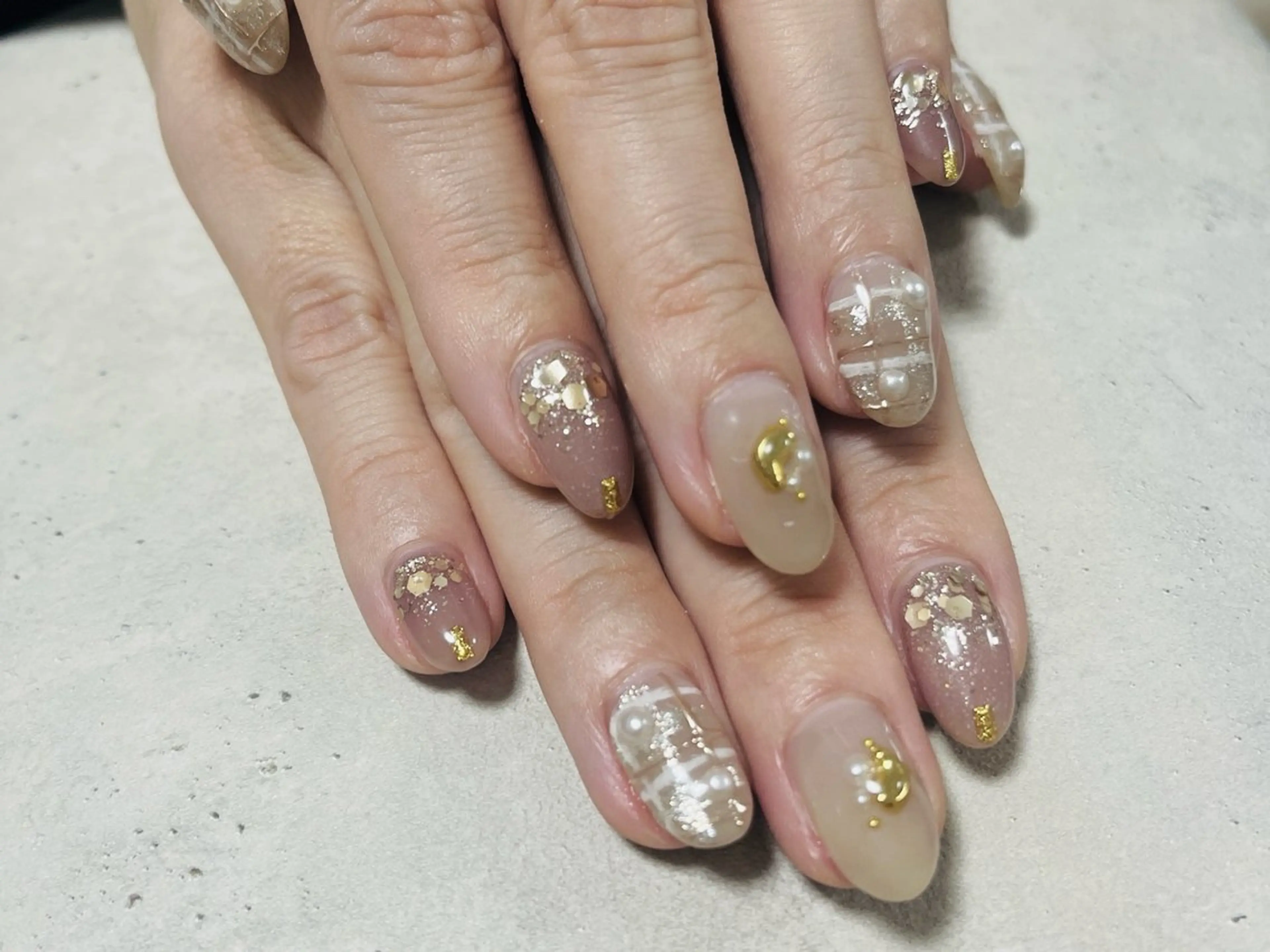 ネイル RAY NAIL 今池店 赤松のネイルデザイン