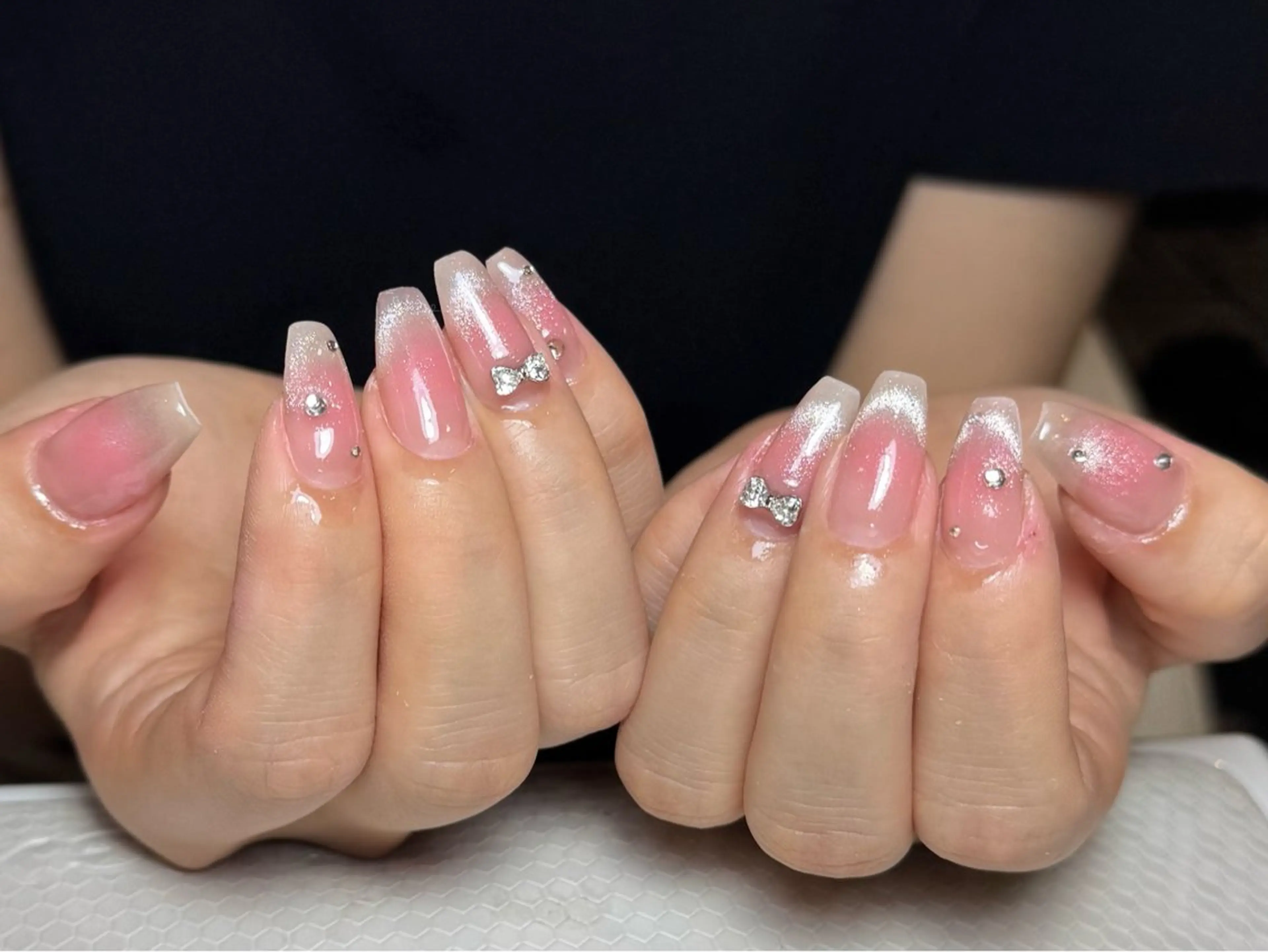 ネイル チークネイル フットネイル フレンチネイル ジェルネイル ガラスフレンチ Niko Ayaのネイルデザイン