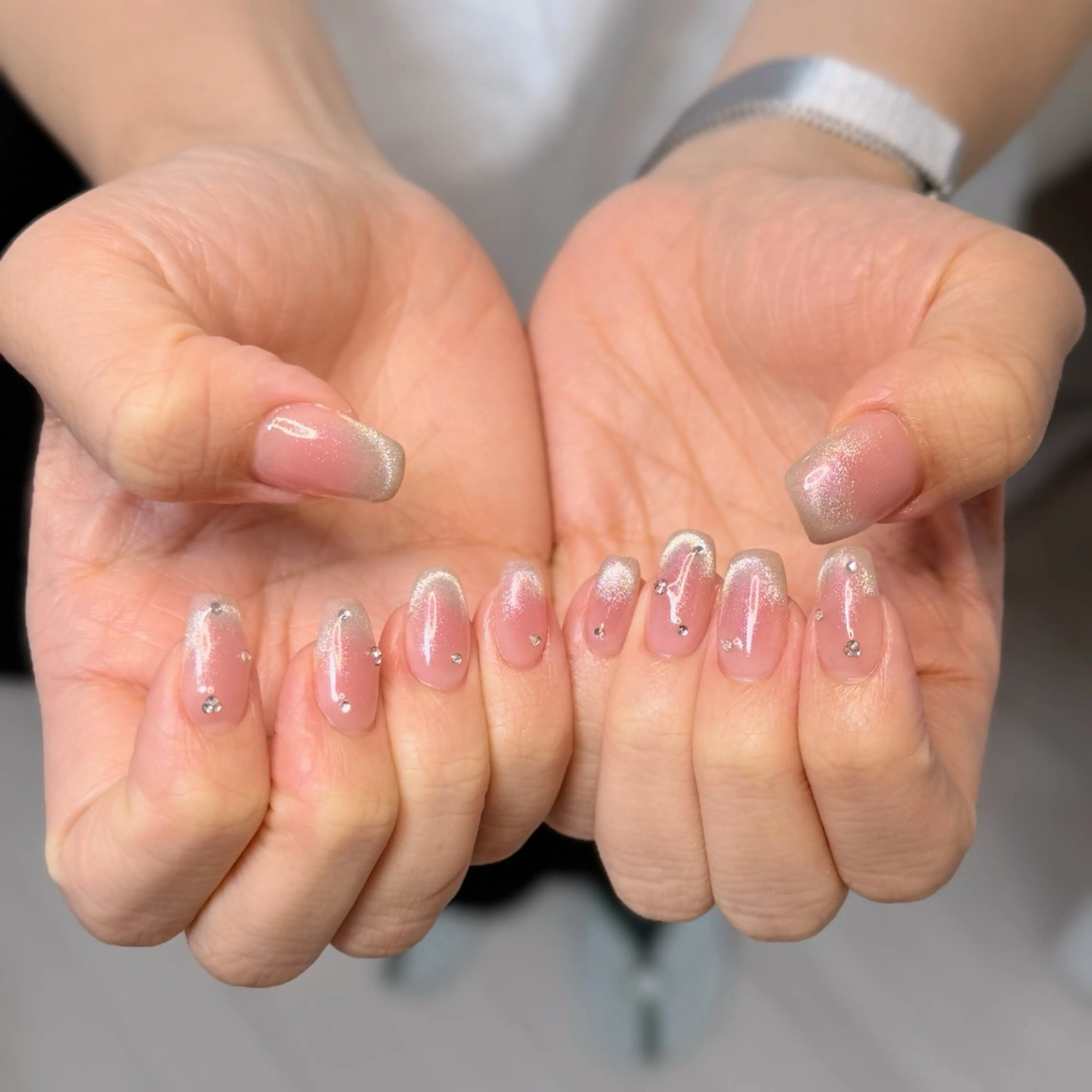 ネイル アートネイル オーロラネイル チークネイル フレンチネイル ガラスフレンチ ハンドネイル 🎀🎀YooLi Nail Salonのネイルデザイン