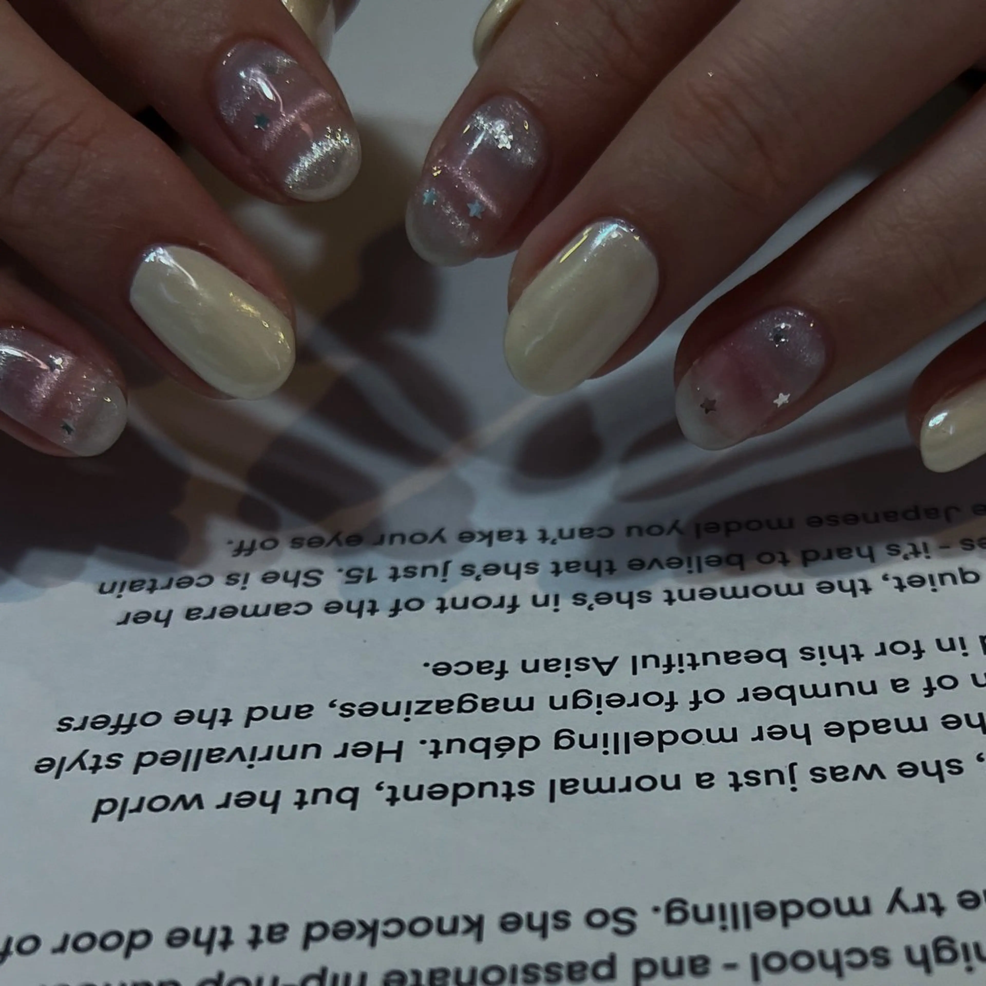 ネイル ハンドネイル nailsalon ULLのネイルデザイン