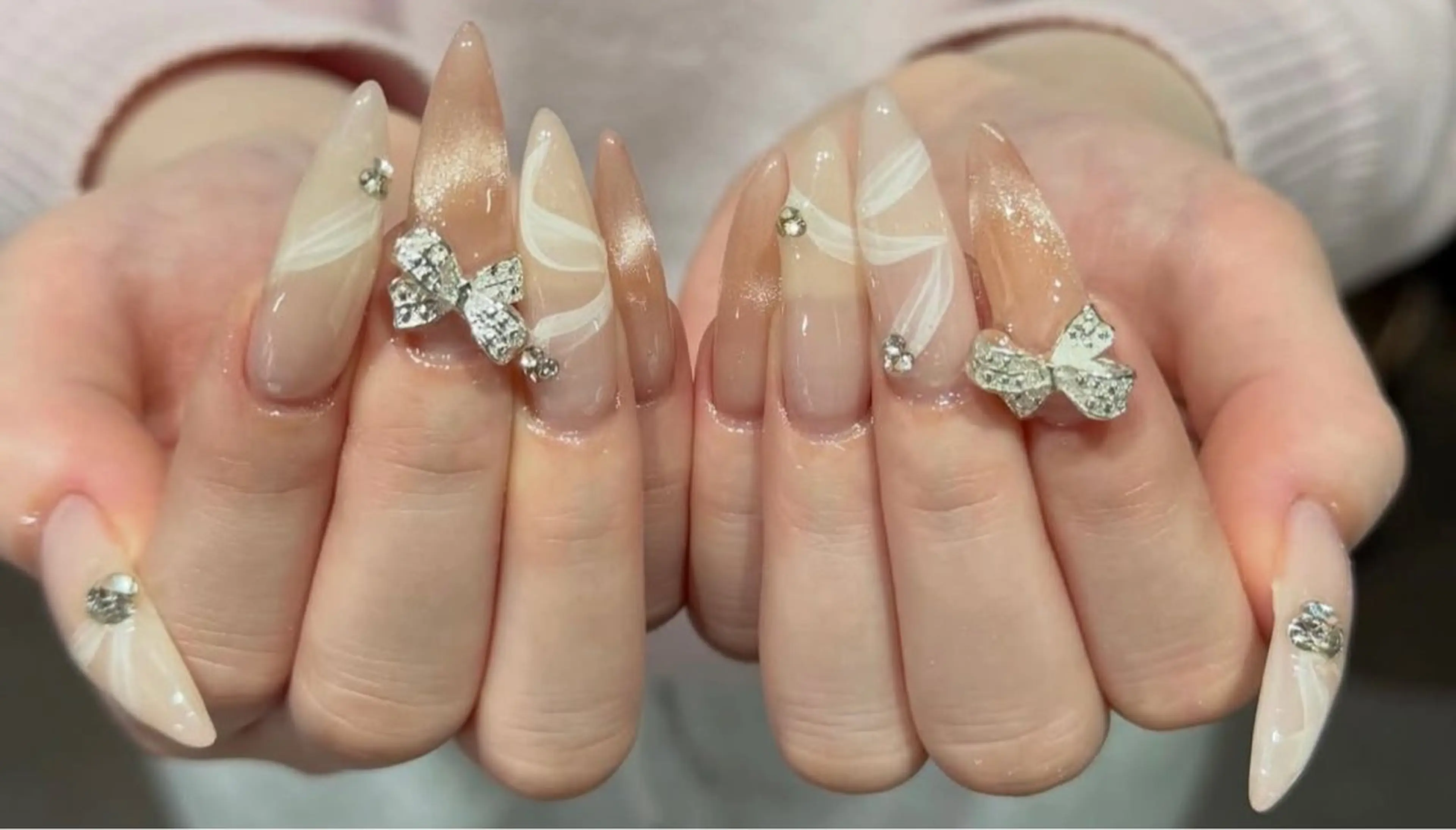 ネイル ジェルネイル パラジェル スカルプネイル ネイルチップ ハンドネイル NiJi Nailsのネイルデザイン