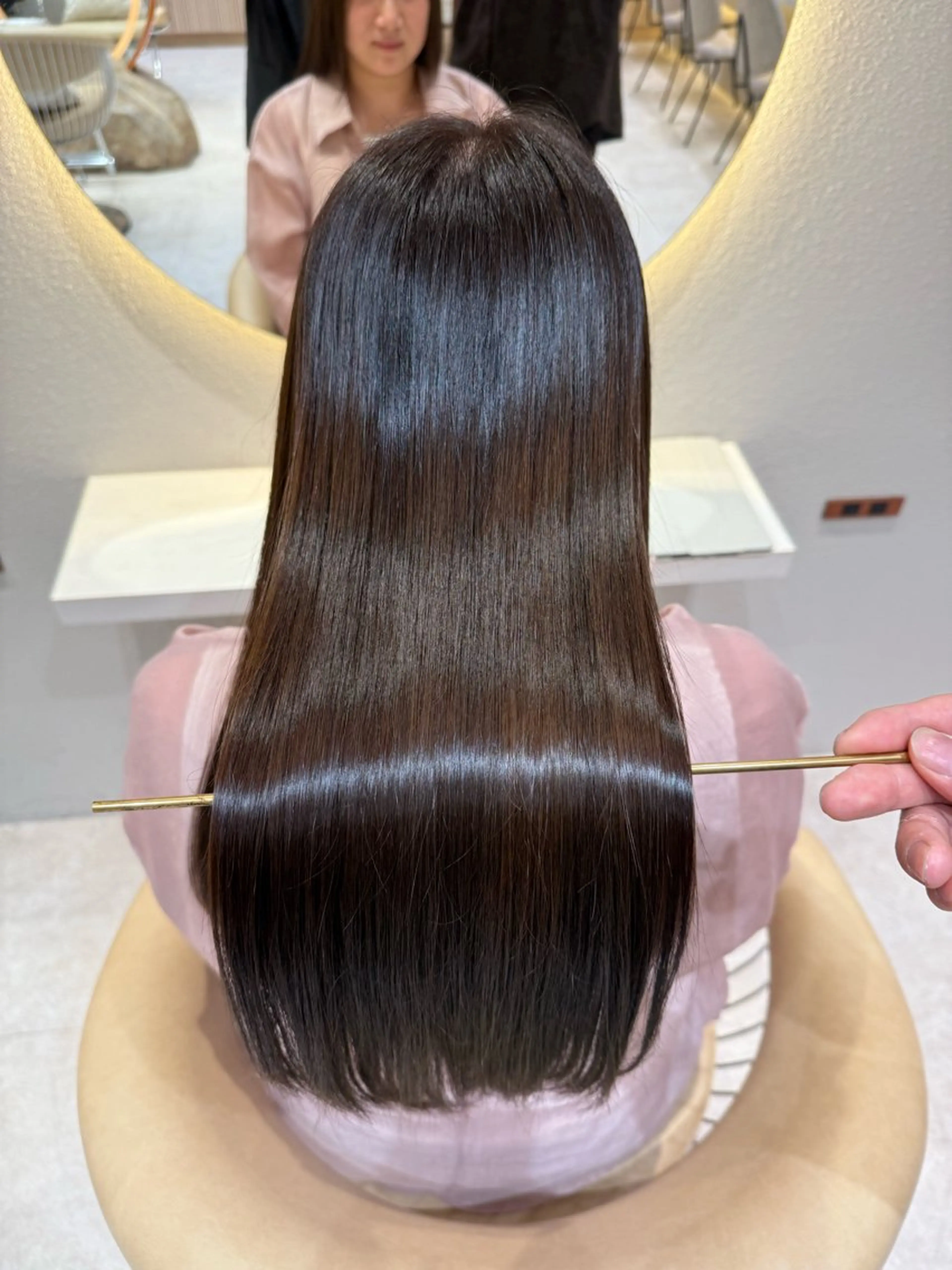 セミロング カラー カット ヘアカラー 縮毛矯正 レイヤー❣️縮毛矯 川村利幸のヘアスタイル