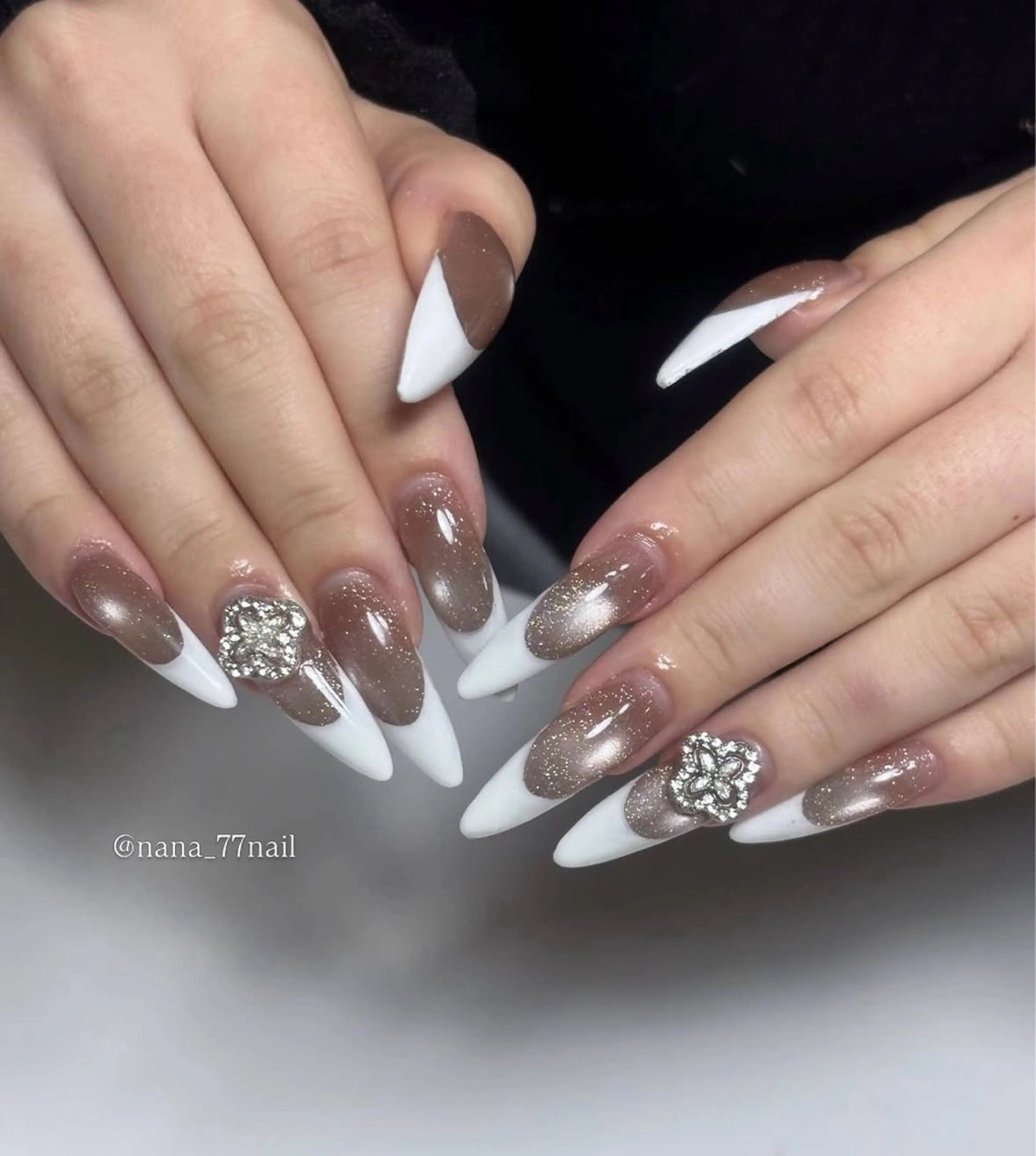 ネイル ハンドネイル Nana .⋆𝜗𝜚のネイルデザイン
