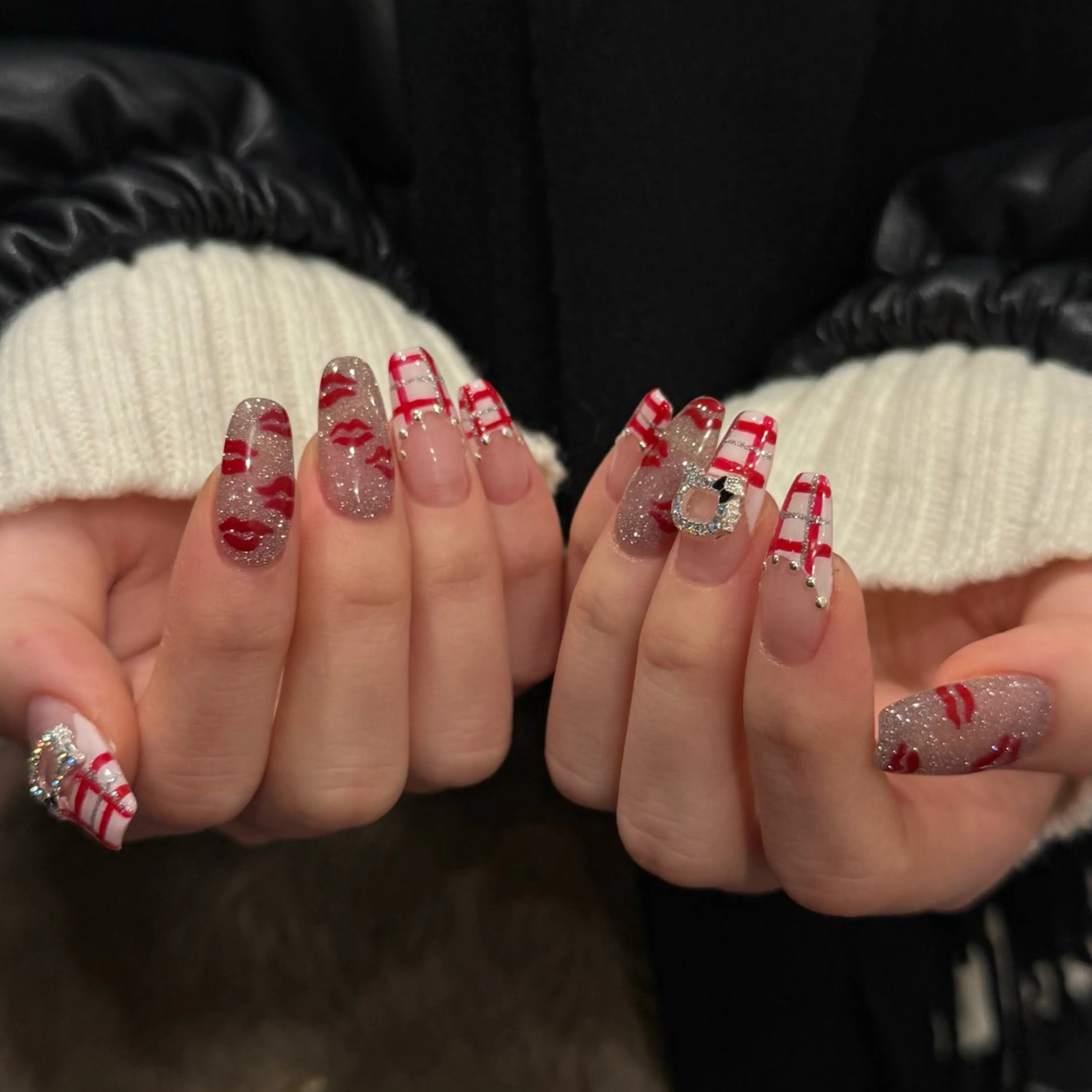 【Hand】オフ無 人気No.2 持ち込み120分アート(パーツ持ち込み可)の写真