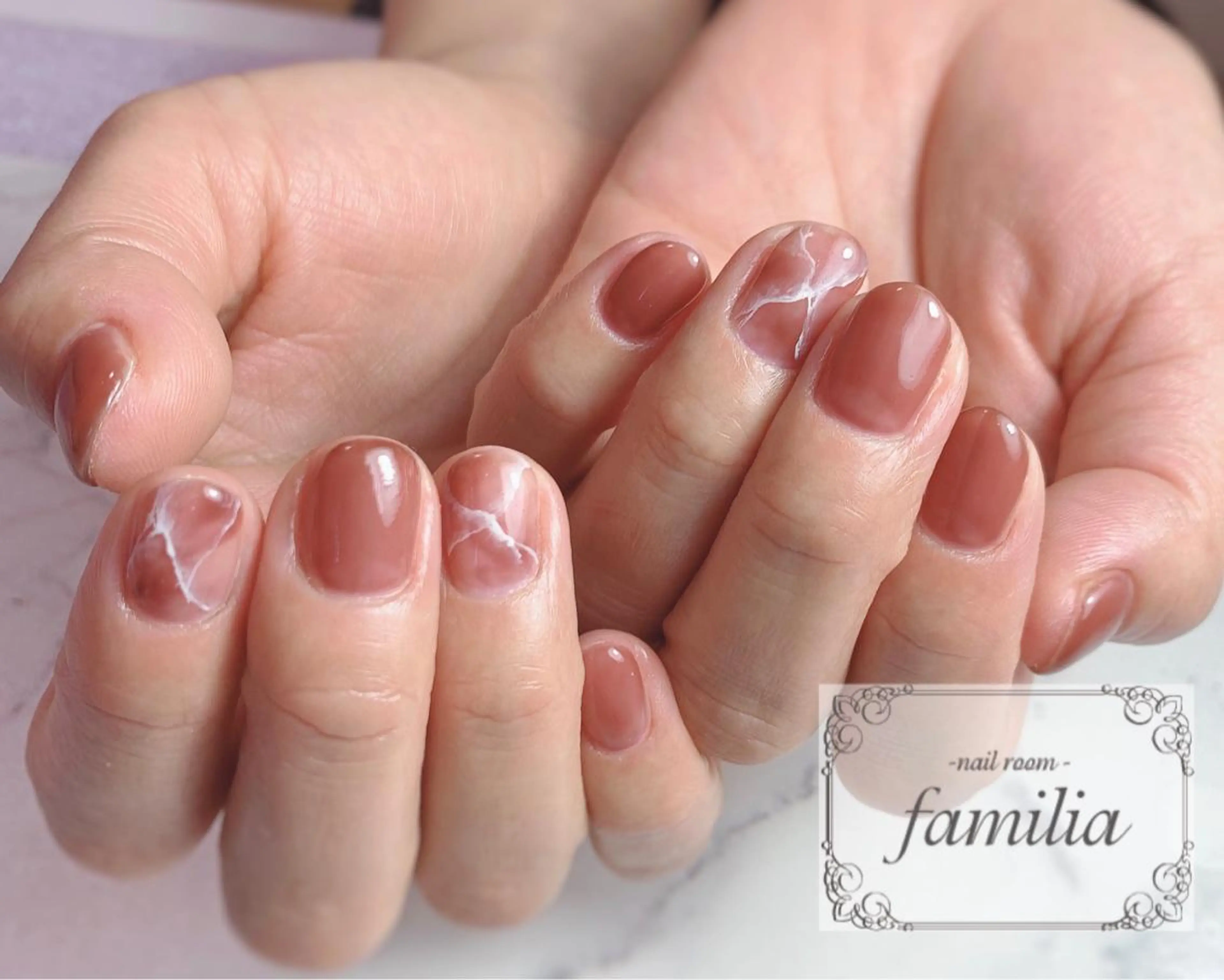 ネイル ネイルチップ -nailroom- familiaのネイルデザイン