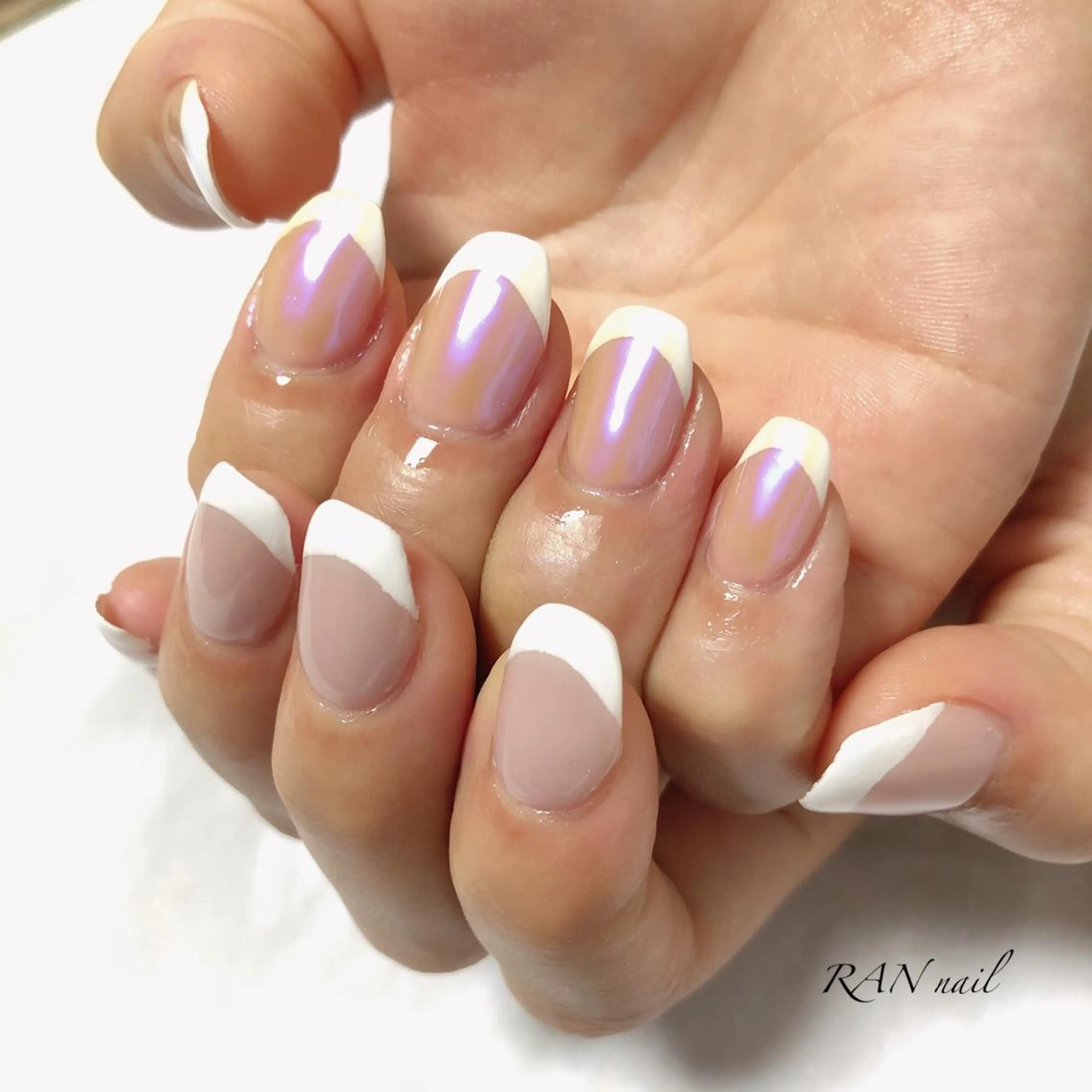 ネイル オーロラネイル ブルー フットネイル フレンチネイル オフィスネイル ハンドネイル フットネイル RAN nailのネイルデザイン