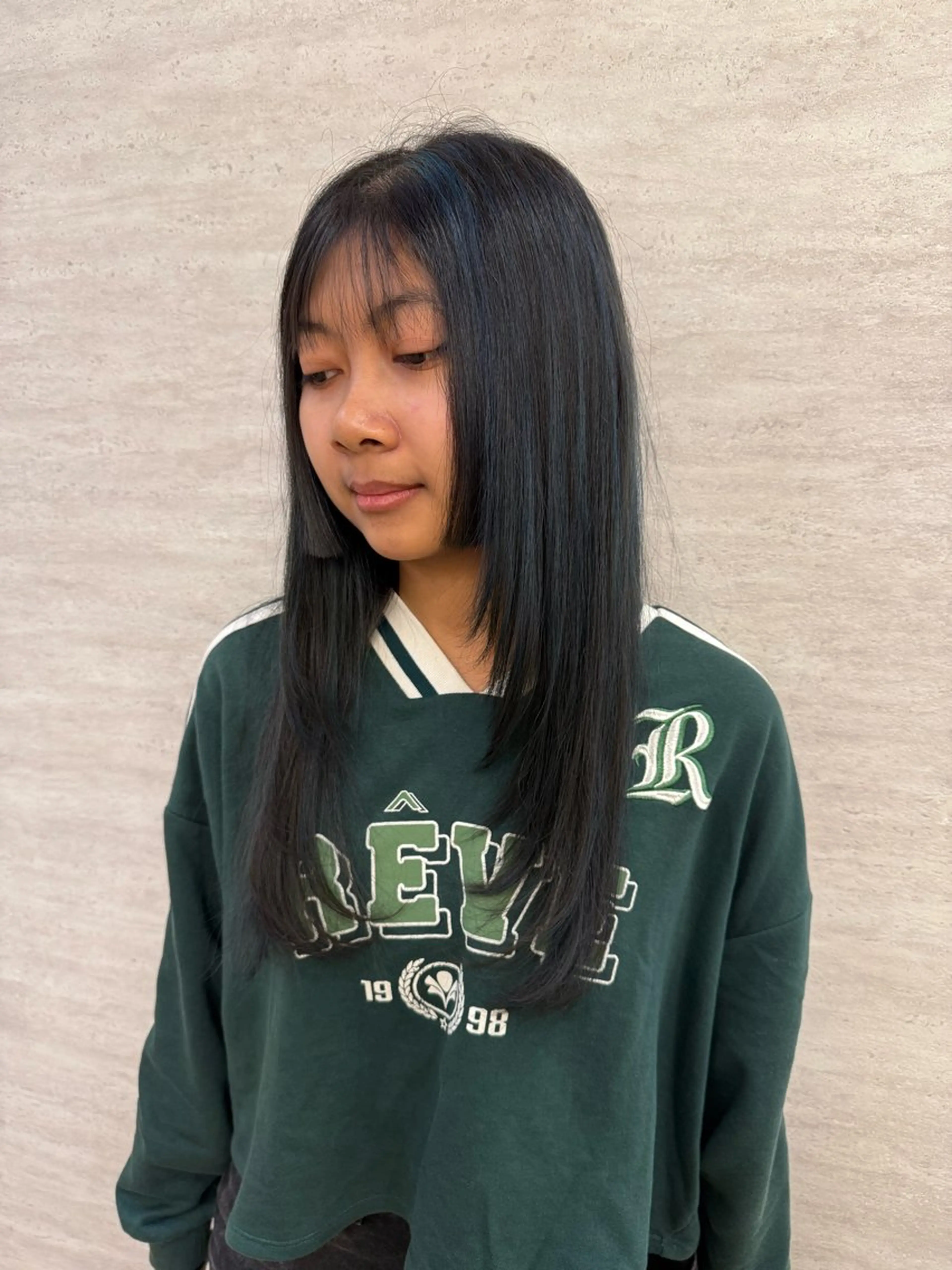 ロング カラー ブリーチ ブルーカラー ケアブリーチ ハイライトカラー ハイライト ヘアカラー newi まーぼーのヘアスタイル