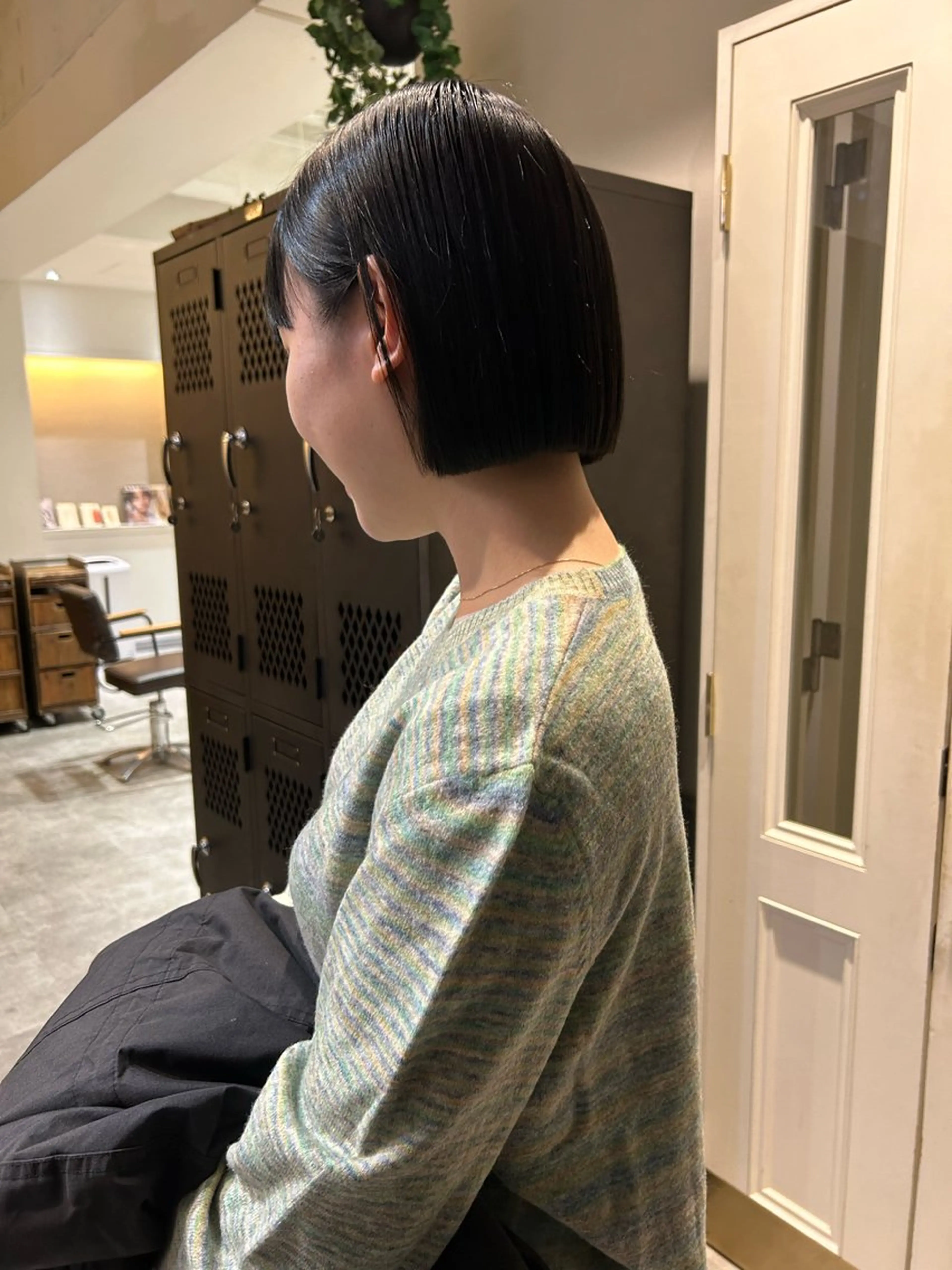 ミディアム 薄暮 マツイ　レンのヘアスタイル