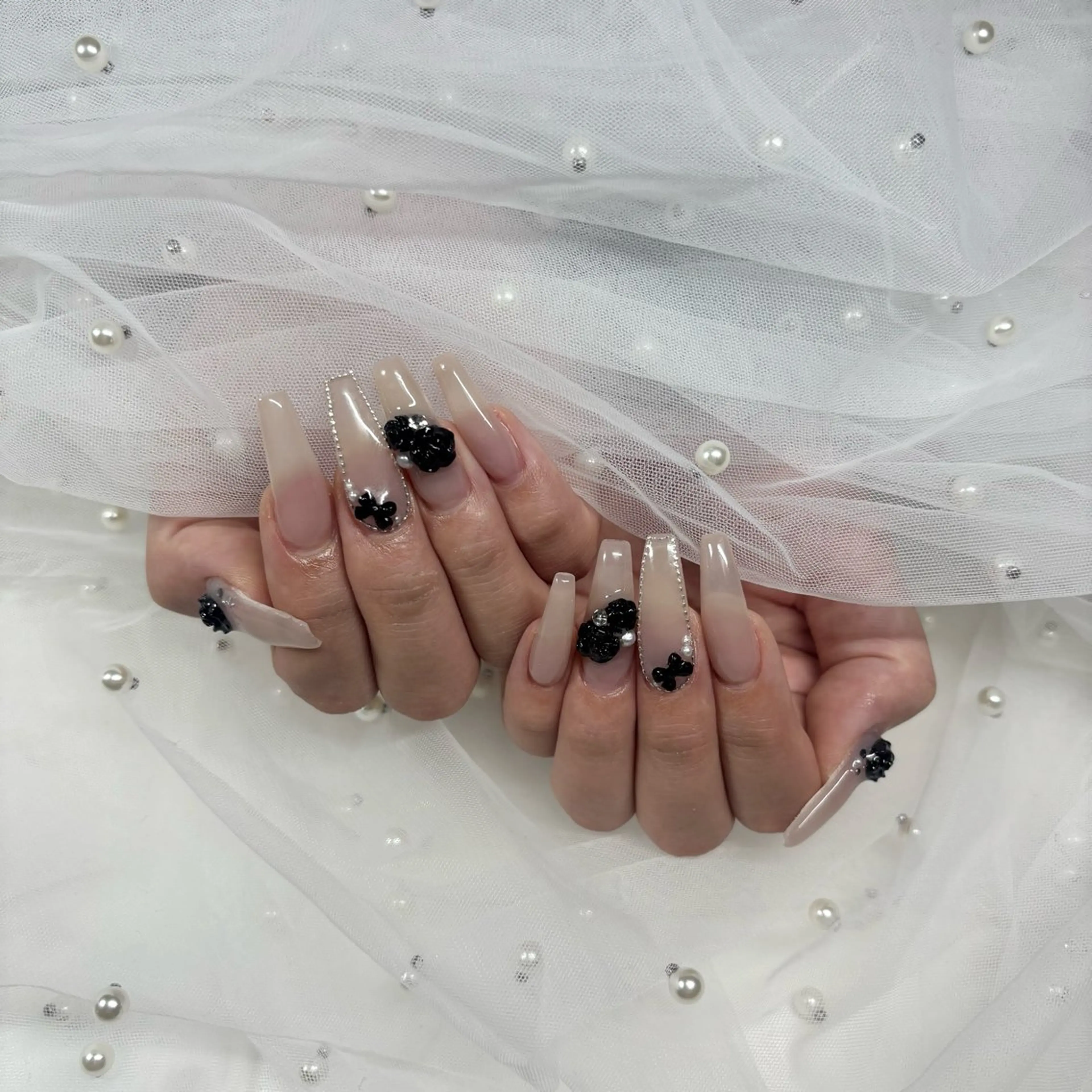 ネイル ハンドネイル ୨୧ mio୨୧のネイルデザイン