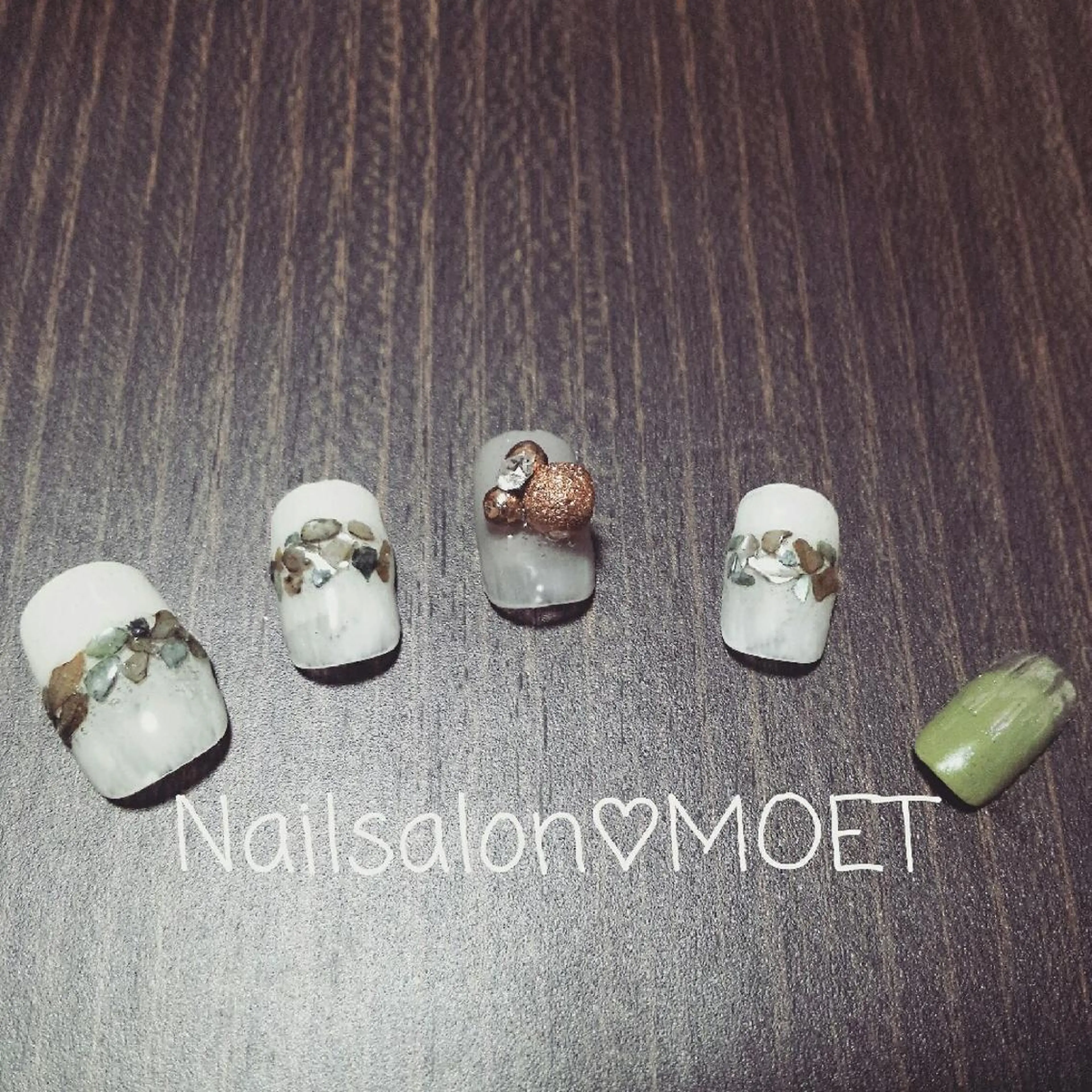 ネイル 齋藤 あゆみのネイルデザイン