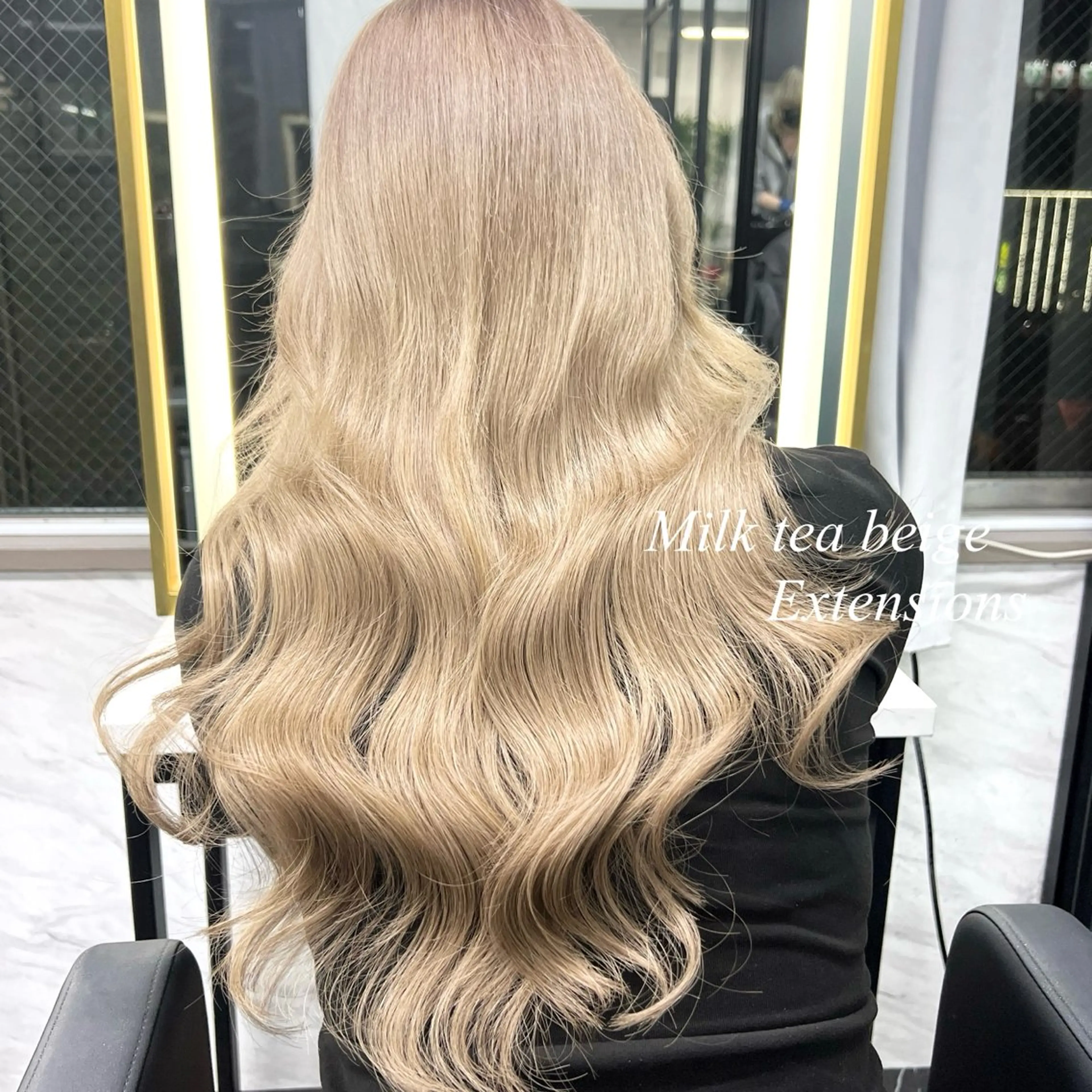 ロング カラー シールエクステ ハイトーンカラー エクステ ヘアカラー エクステ シールエクステ特化 ハイトーン、NANAのヘアスタイル