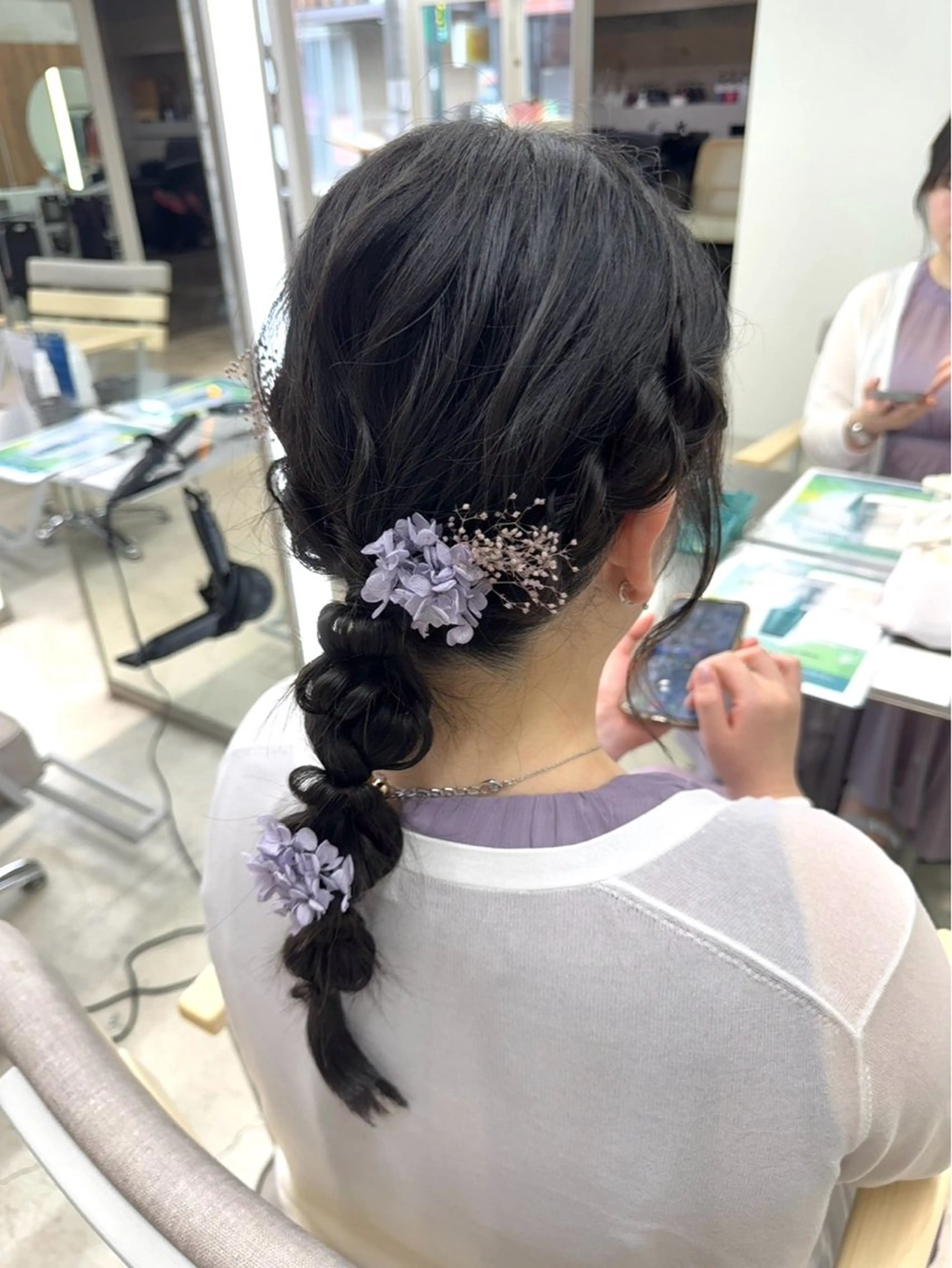 セミロング ヘアアレンジ ハイトーンアレンジ 🦋🥀Shuriのヘアスタイル