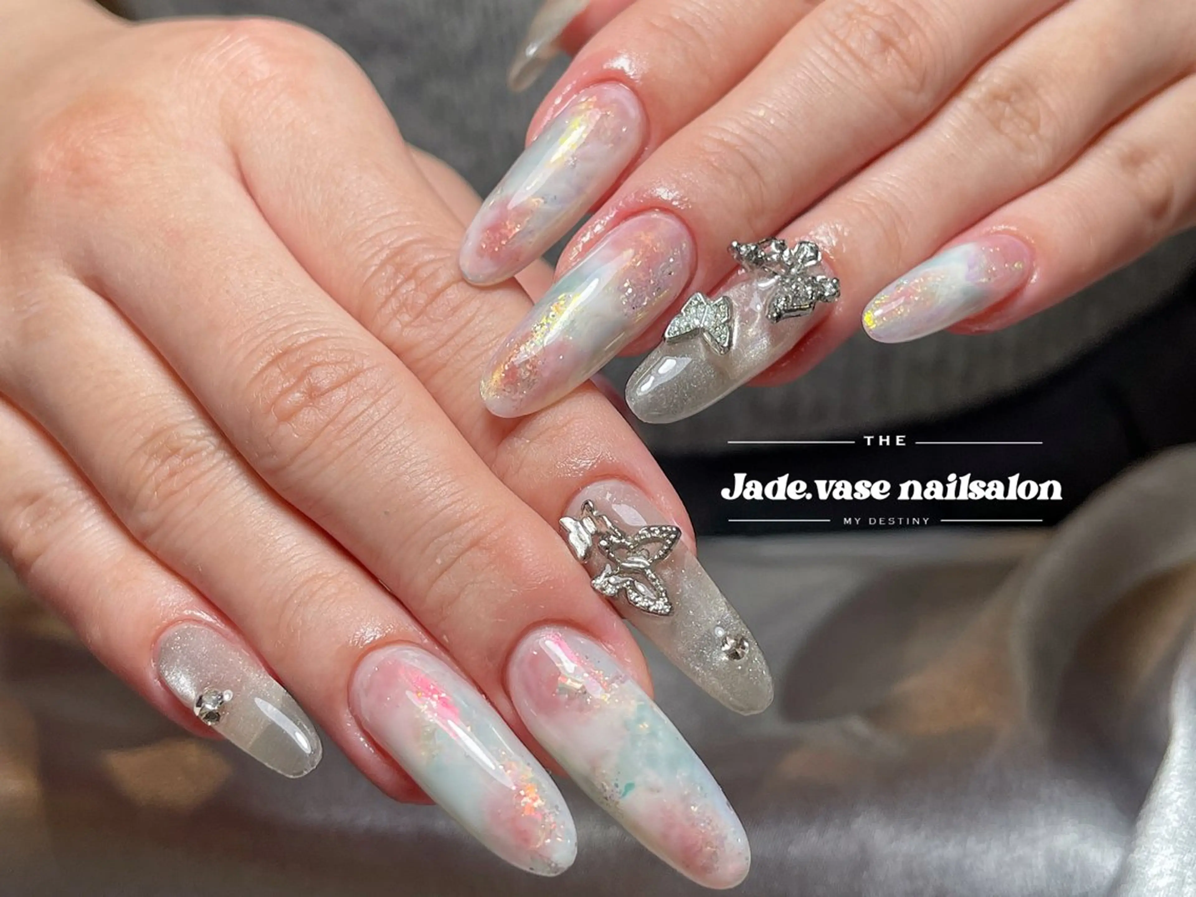 ネイル ハンドネイル ハンドケア ✰Jade.vase 银座のネイルデザイン