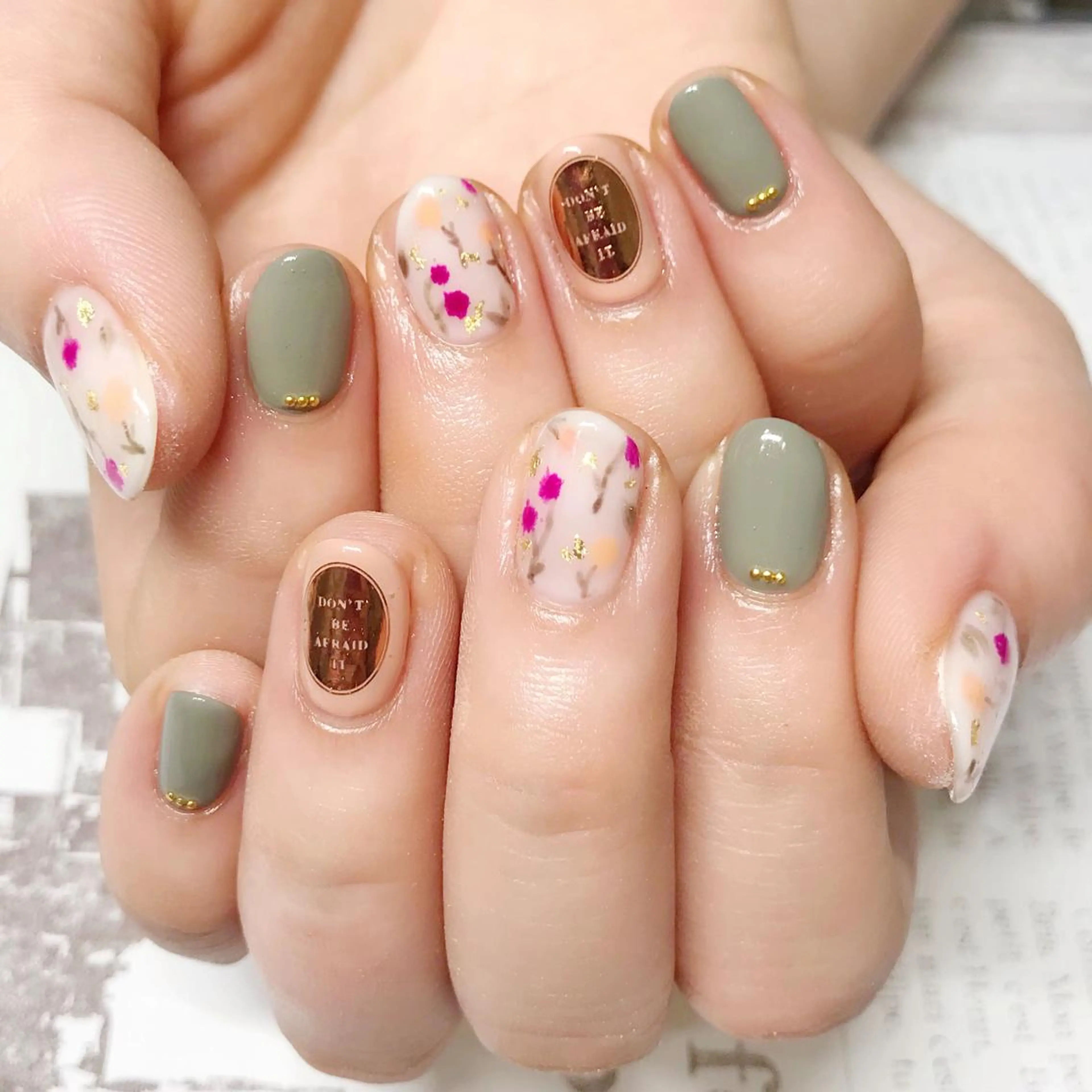 ネイル elu ：nail＆eyeのネイルデザイン