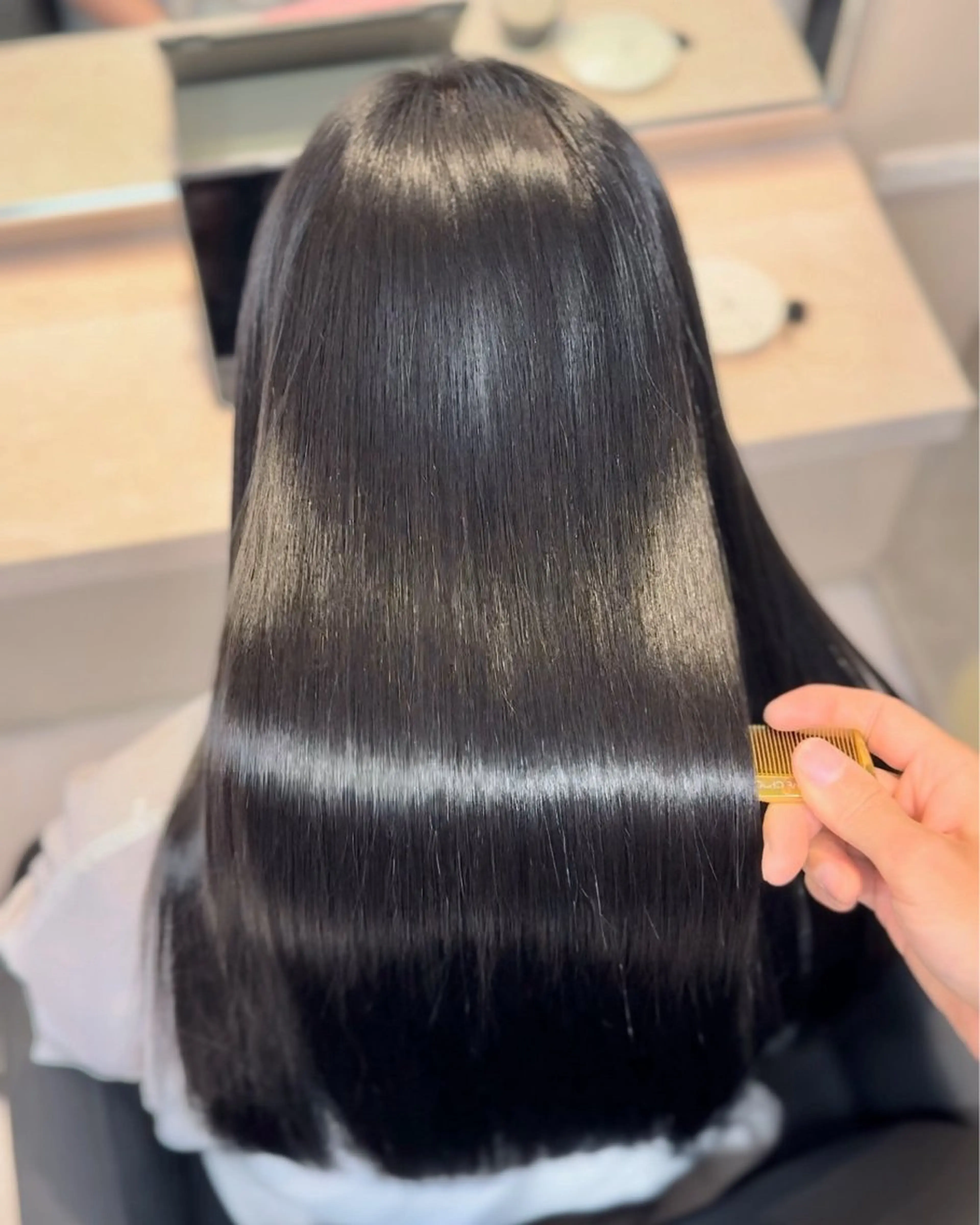 ロング 縮毛矯正 トリートメント 美髪縮毛矯正 専門店Velのヘアスタイル
