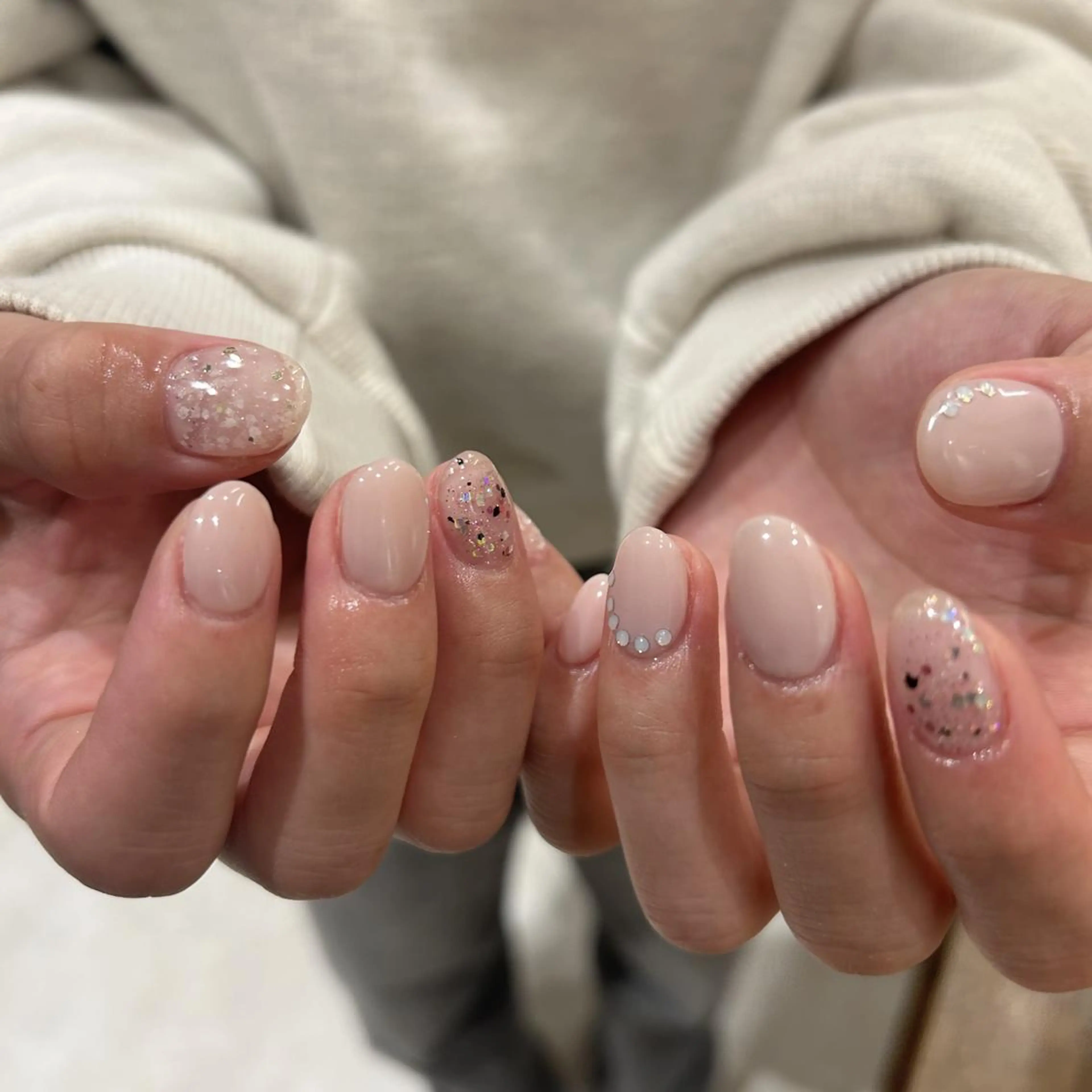 ネイル オーロラネイル ジェルネイル 氷ネイル・うるうるネイル 韓国ネイル ミラーネイル ハンドネイル nails TOKYOのネイルデザイン