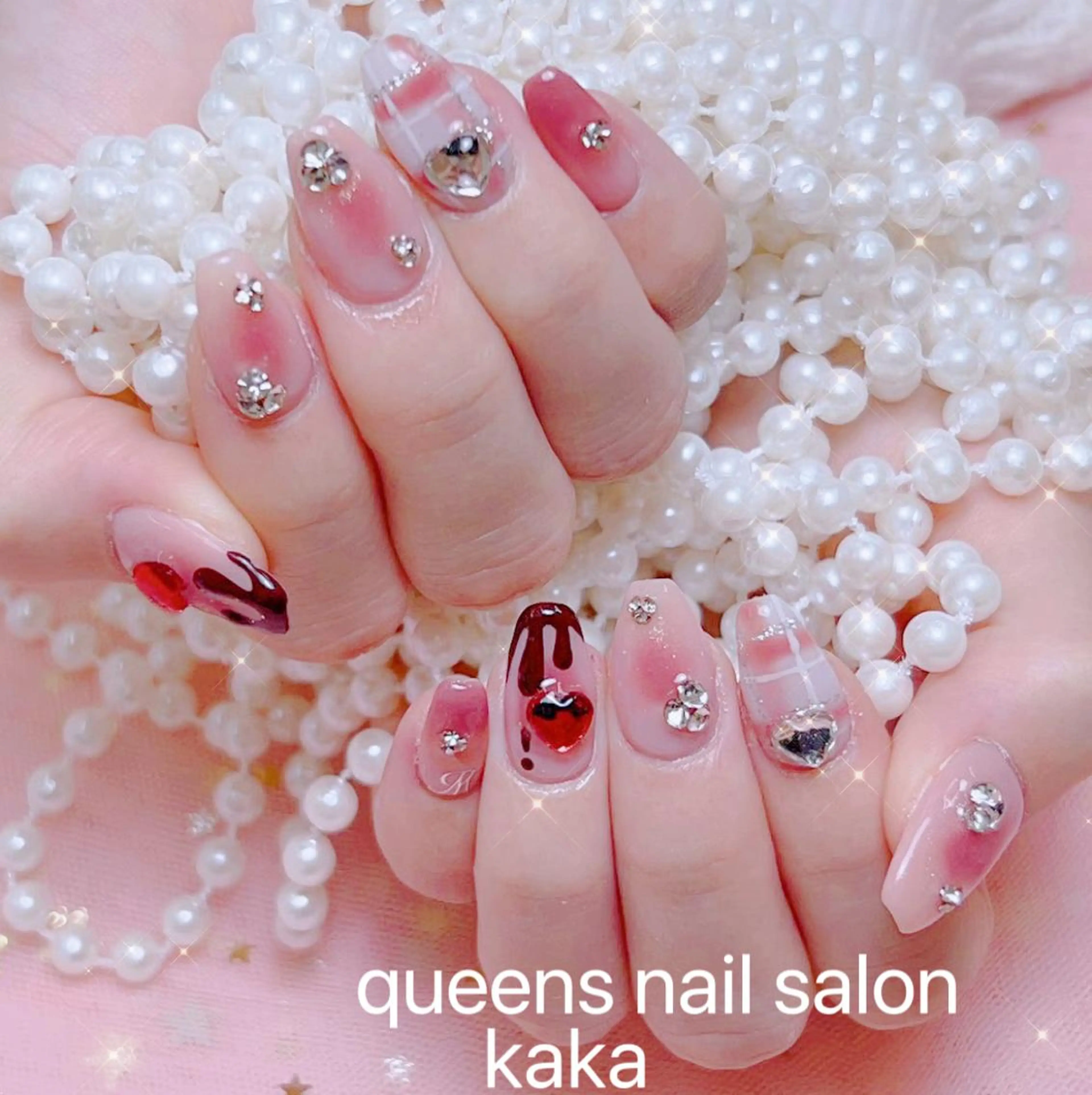 ネイル queensnail 🧸mikaのネイルデザイン