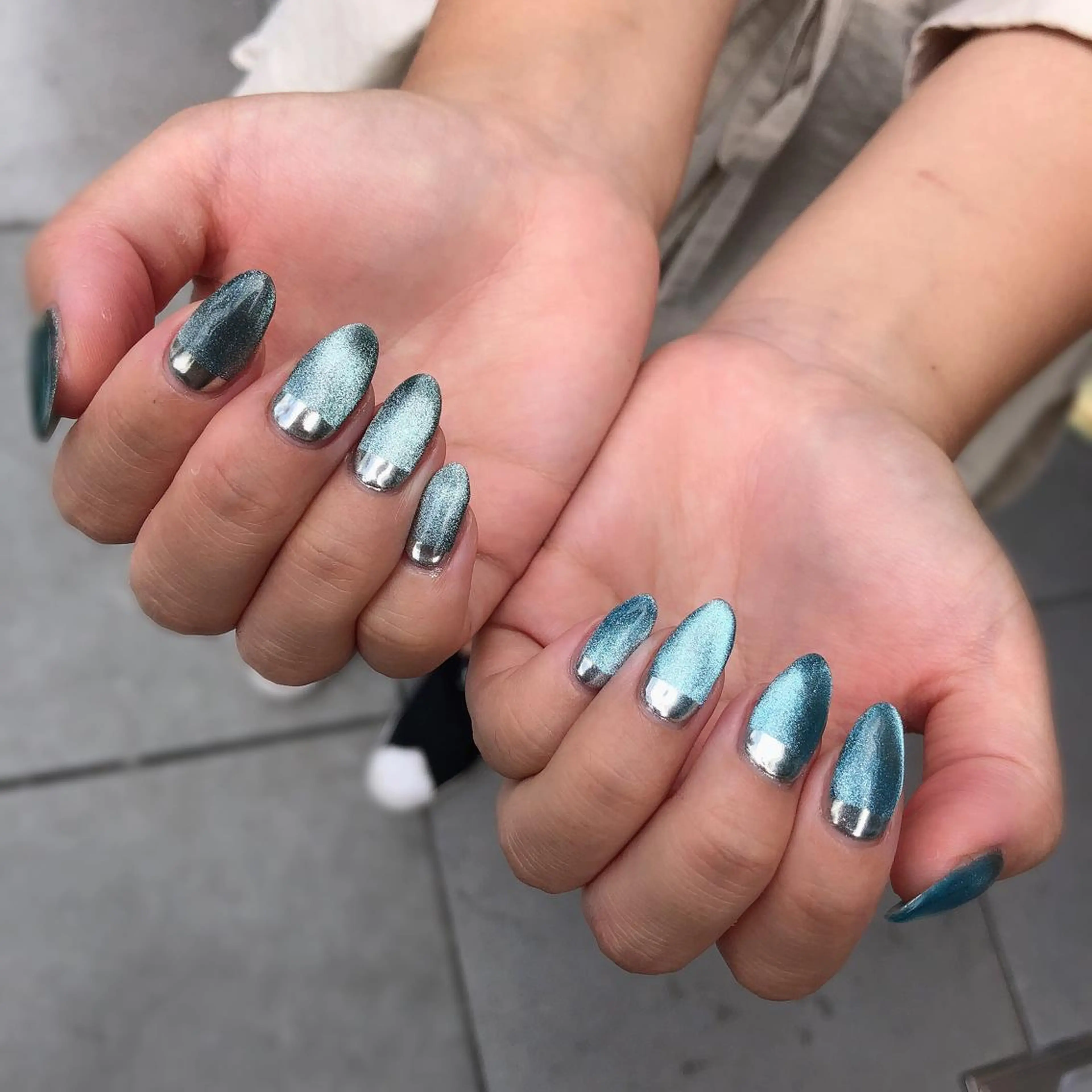 ロング カラー ヘアアレンジ キッズ ネイル マツエク・マツパ 福田 加奈のネイルデザイン