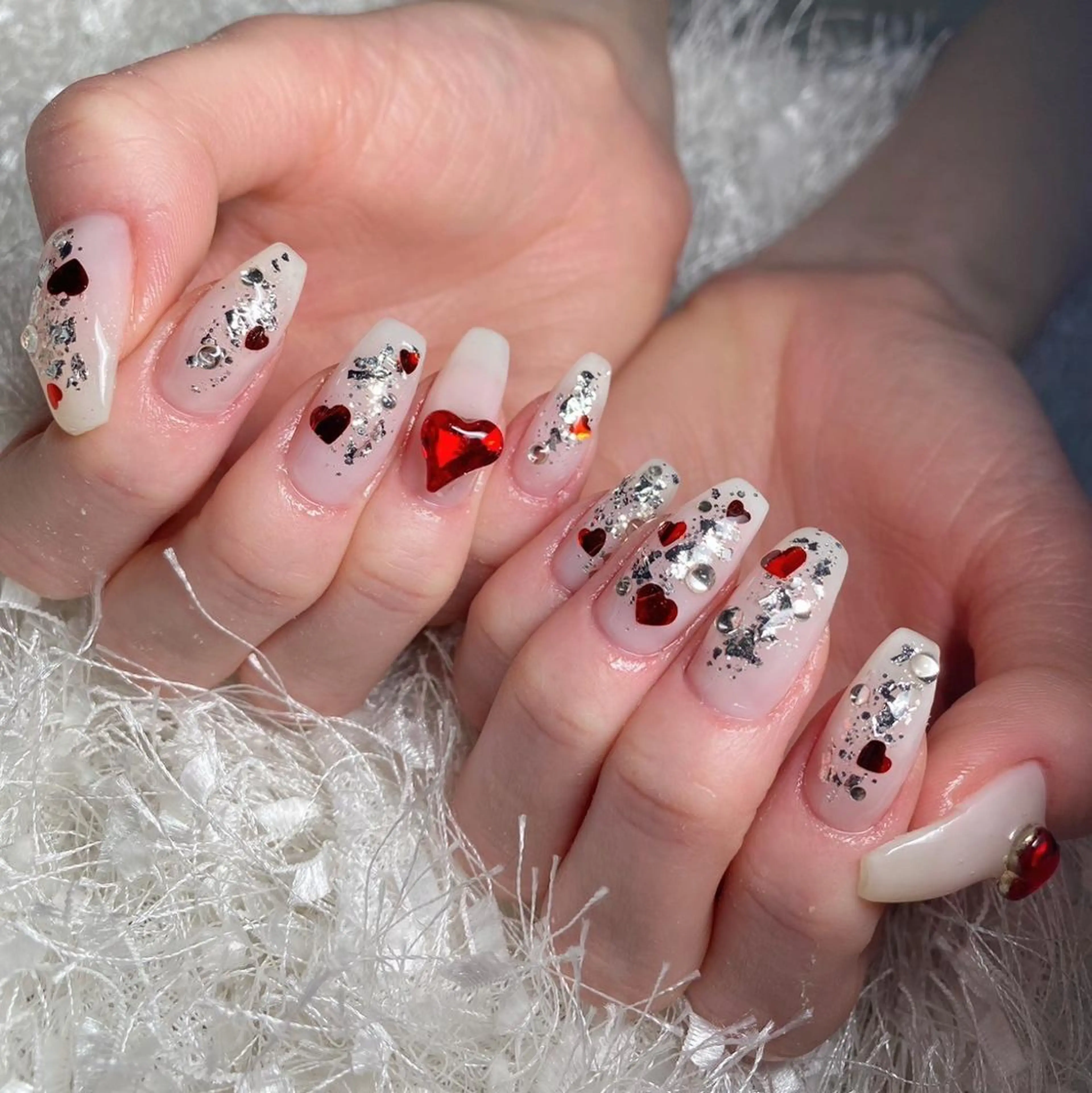 ネイル 長さ出し フレンチネイル ジェルネイル グラデーション ハート ハンドネイル Nail&eye Belire 新宿のネイルデザイン