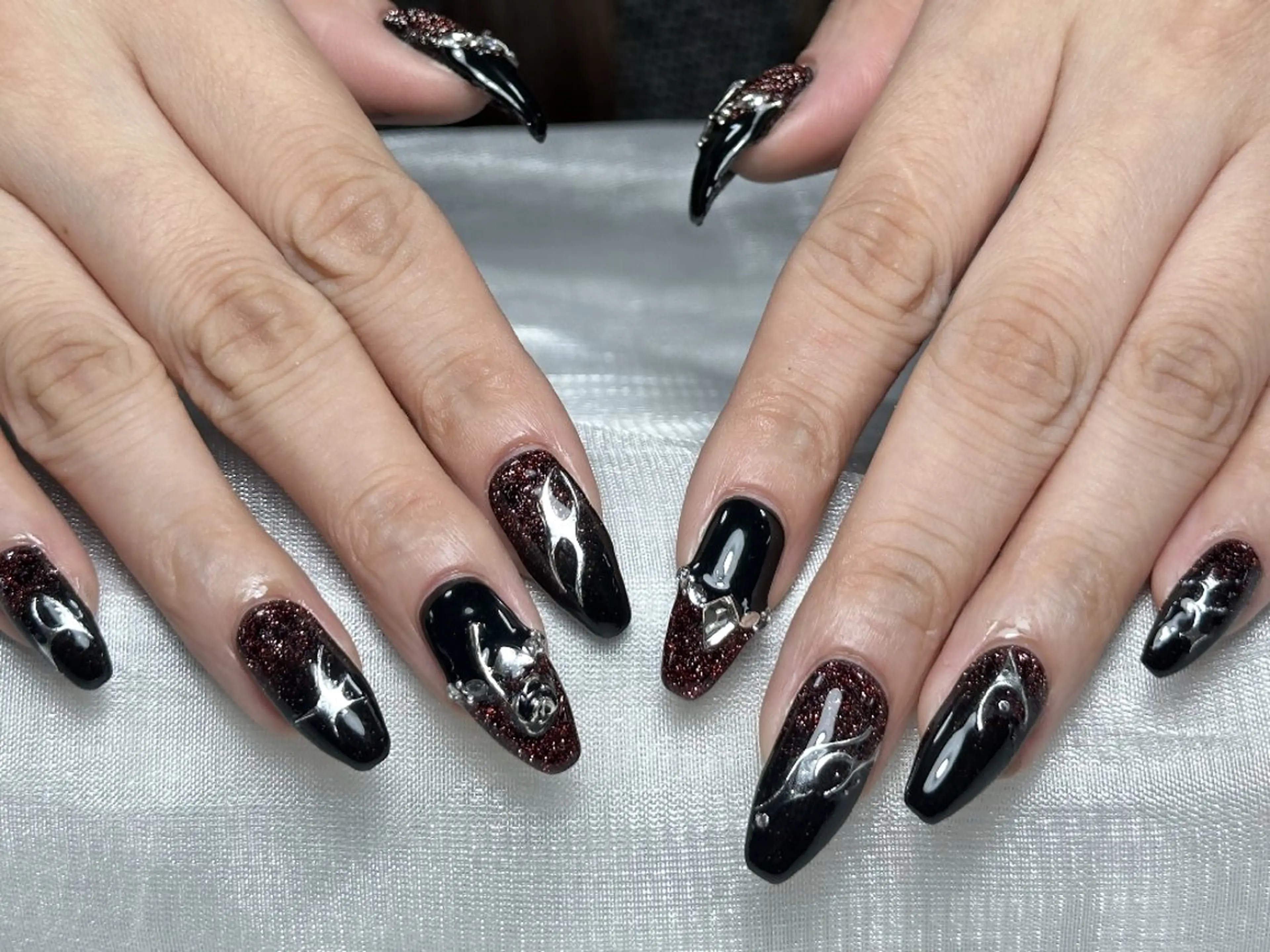 ネイル アートネイル オーロラネイル カジュアル クリアネイル 長さ出し ハンドネイル ハンドケア ⭐️Syu Rei⭐️のネイルデザイン