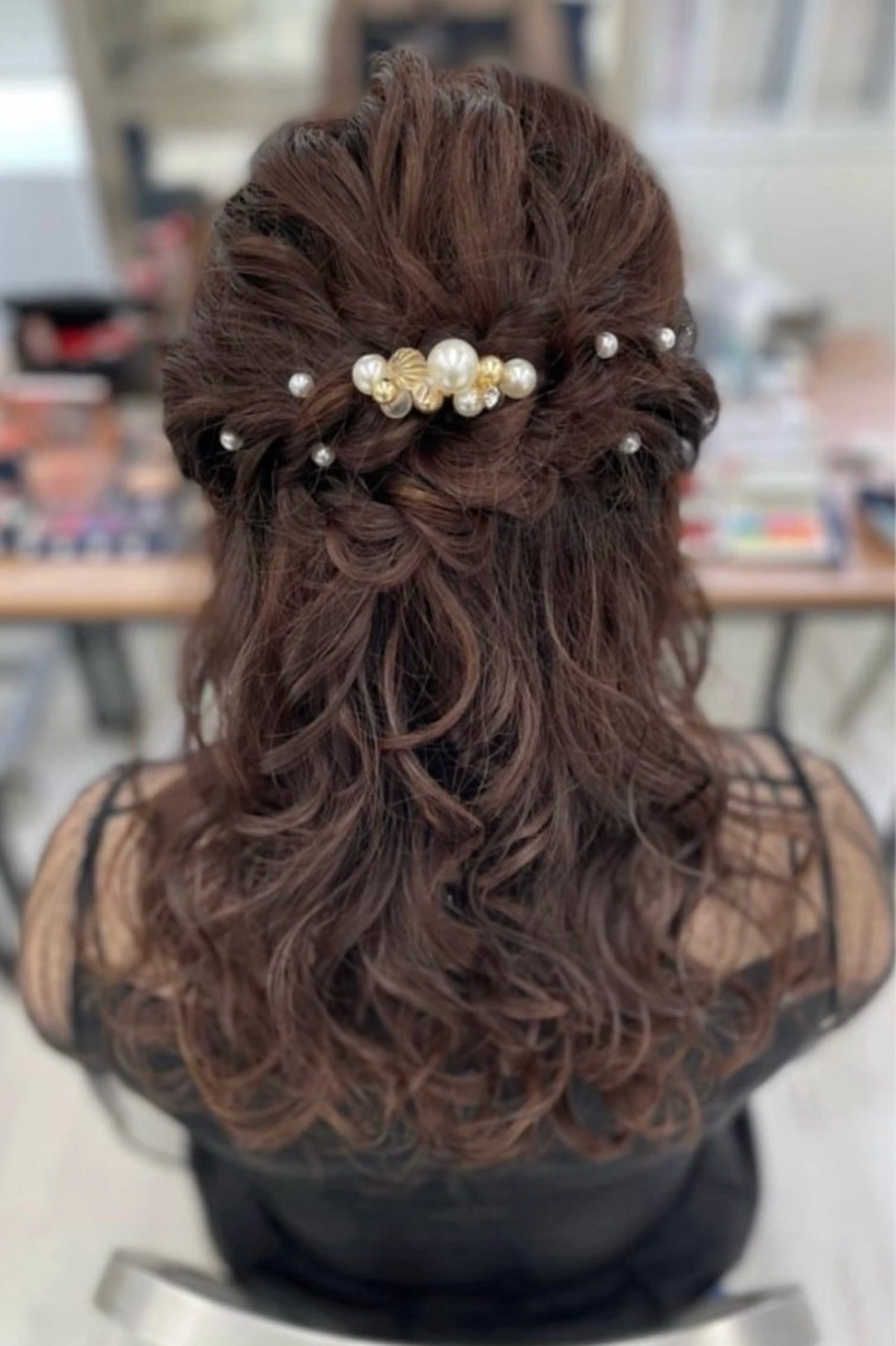 ヘアアレンジ ハーフアップ ヘアセット 鈴木 愛華のヘアスタイル