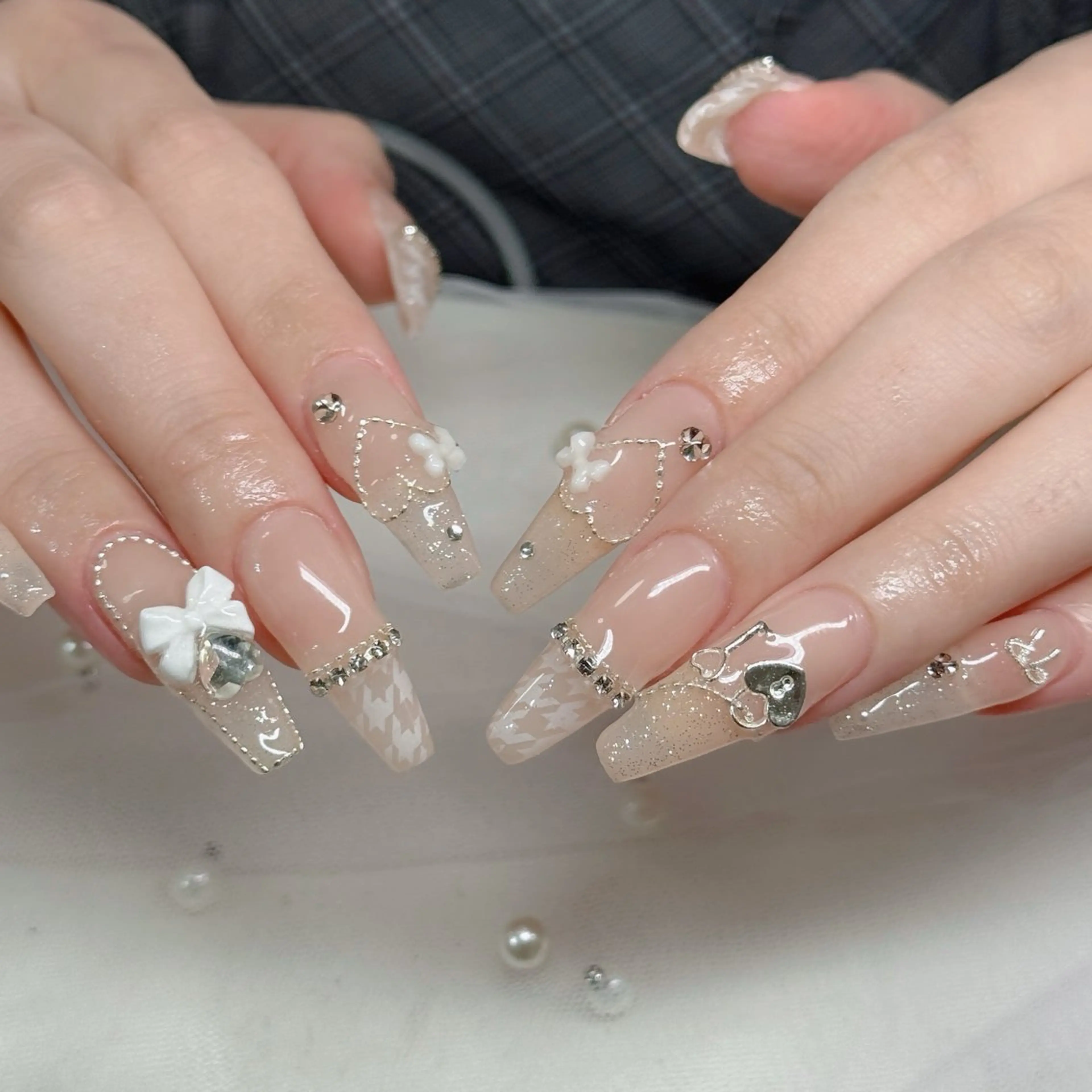 ネイル フットネイル フレンチネイル グラデーション 韓国ネイル ロングネイル ハンドネイル Hani Nail Salonのネイルデザイン