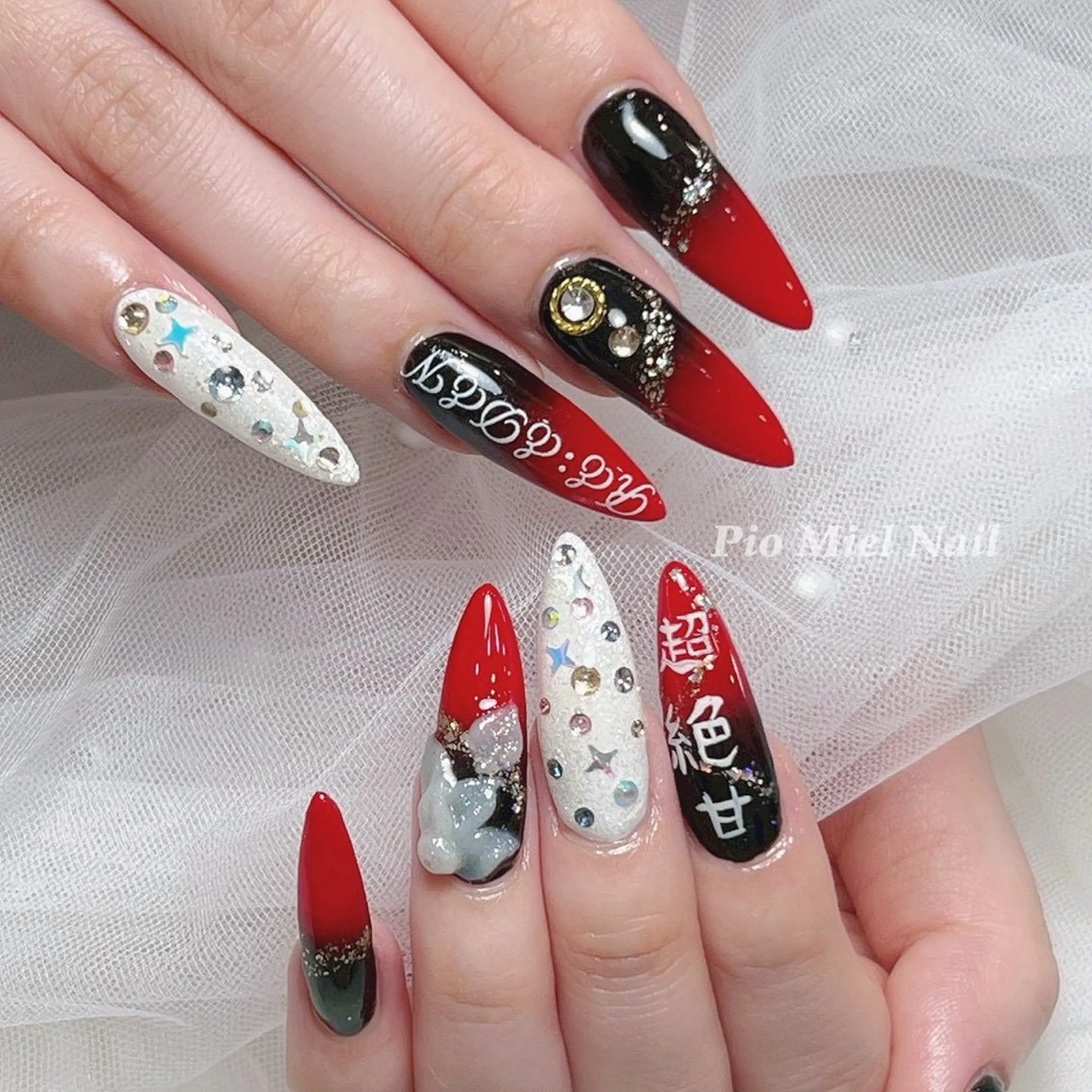 ネイル ハンドネイル HANA 長さだしのネイルデザイン